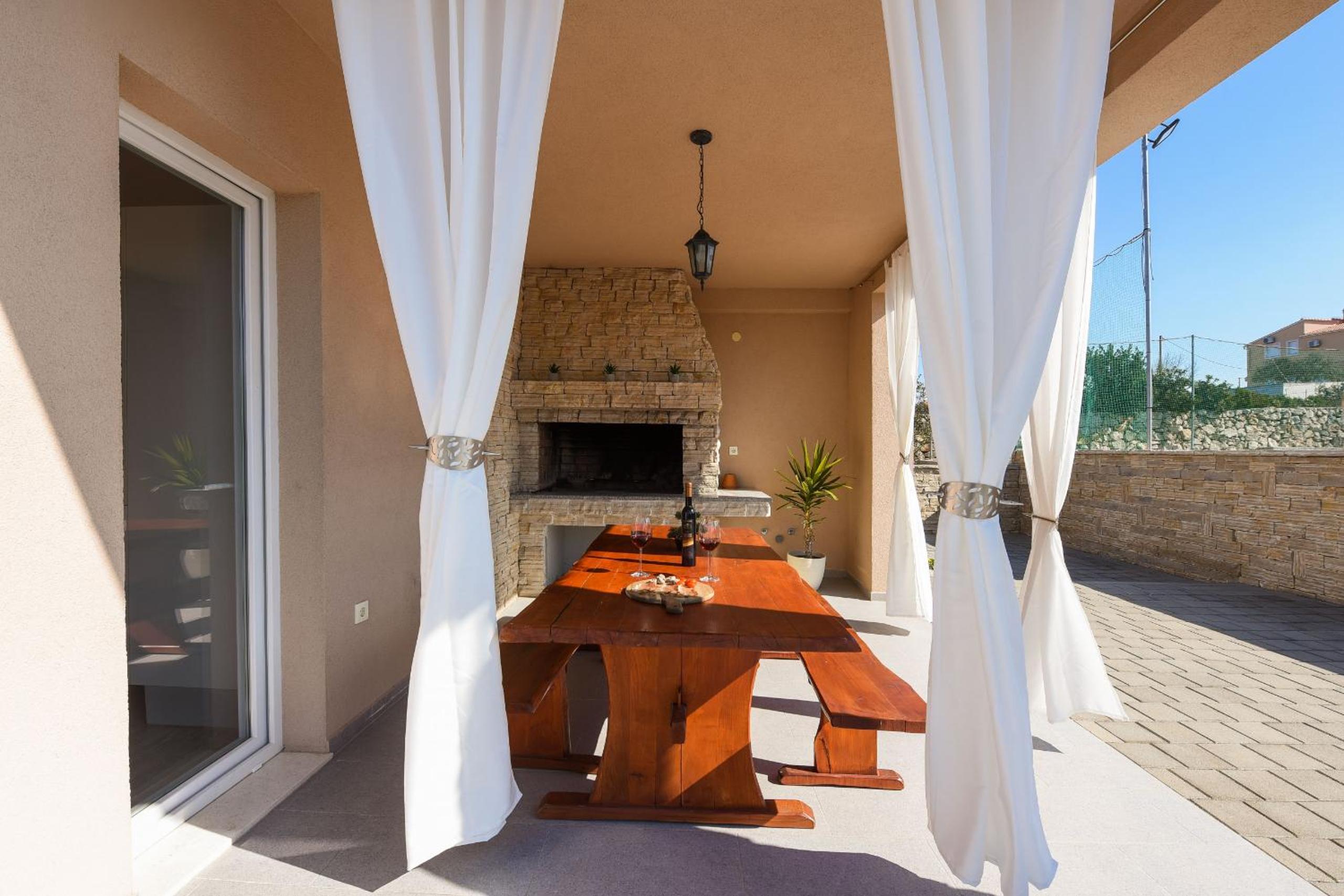 Villa with Private Pool photo 3