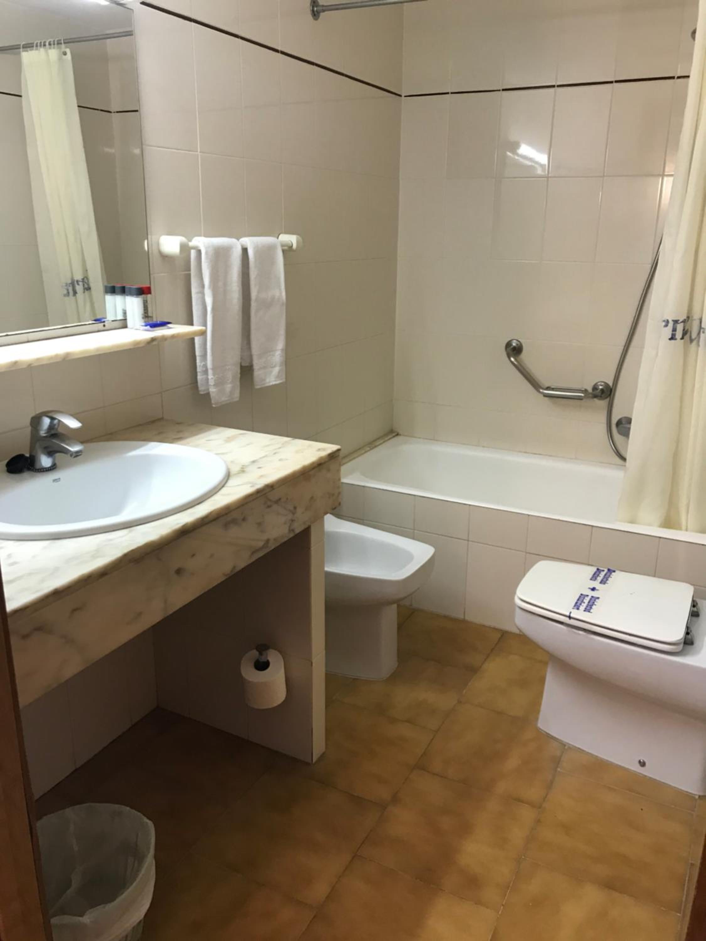 Single Room With Balcony photo 2