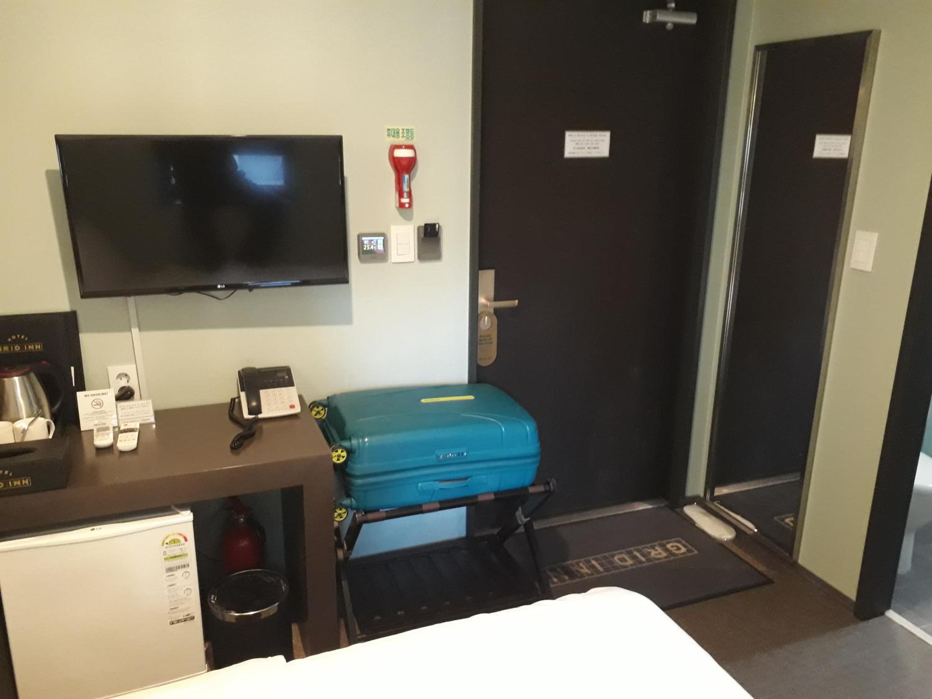 Economy Double Room — the supplier's photographs — photo 5