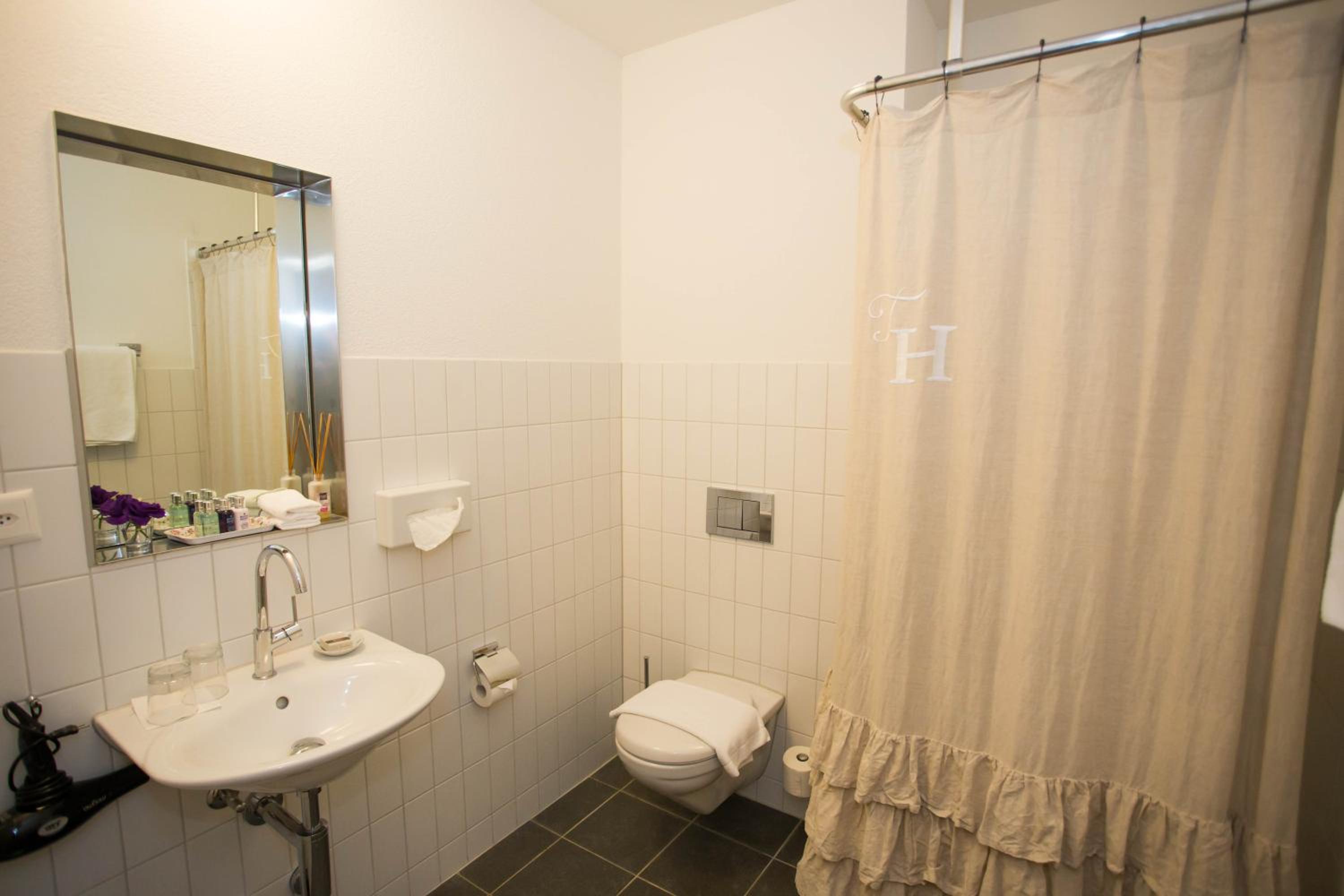 Junior Suite thumbnail 5