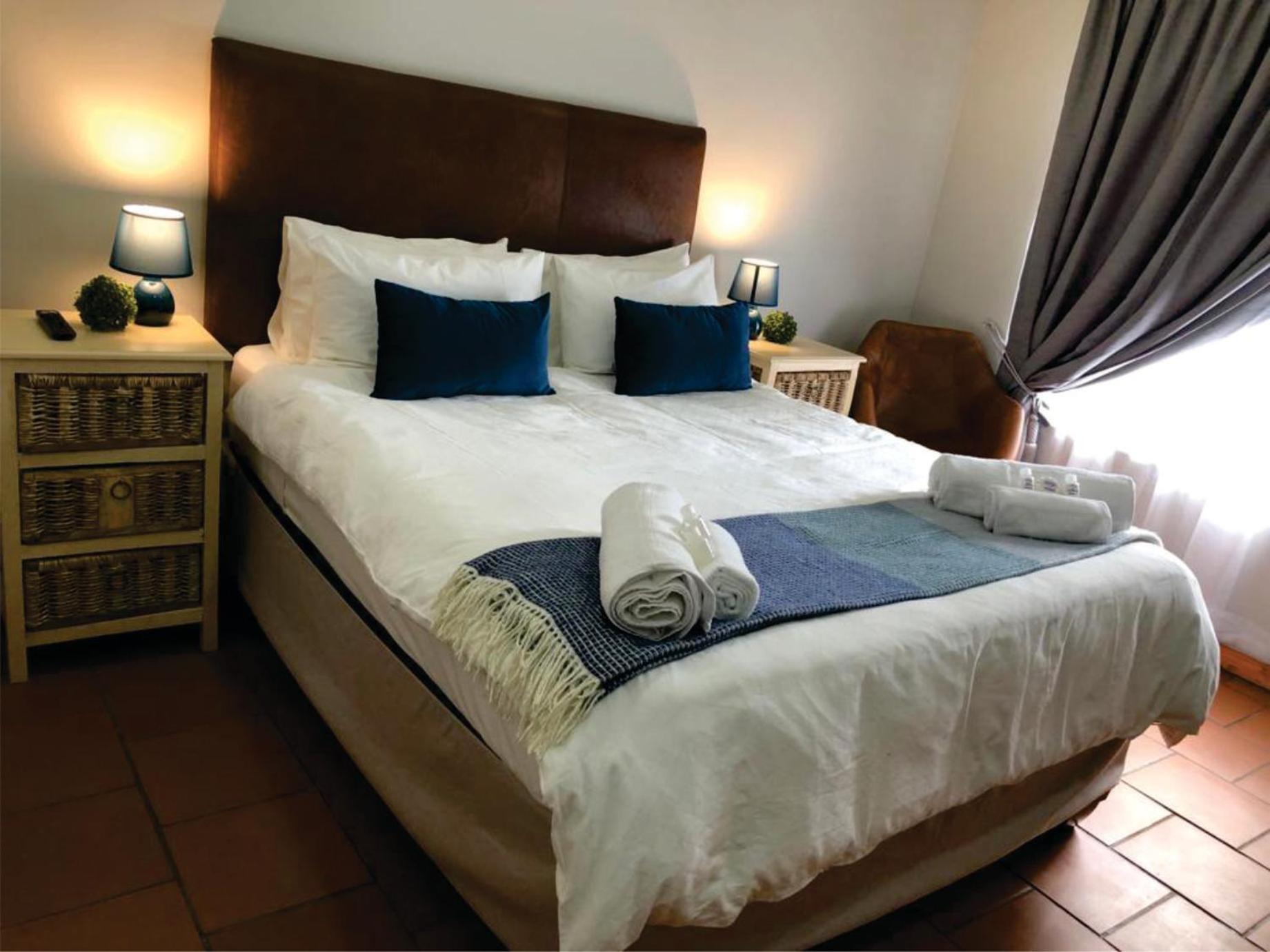 Comfort Queen Room