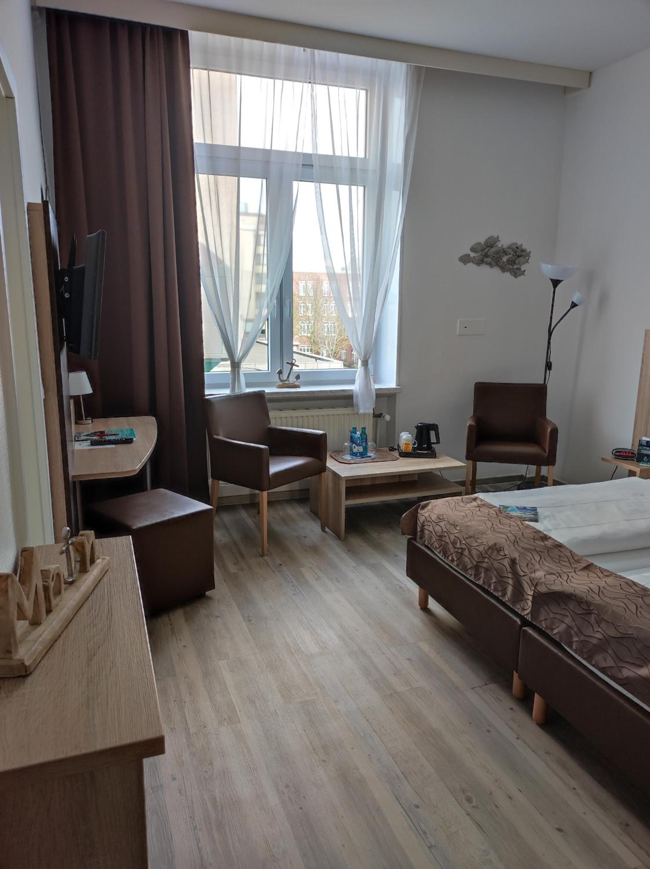 Superior Double Room with Side Sea View