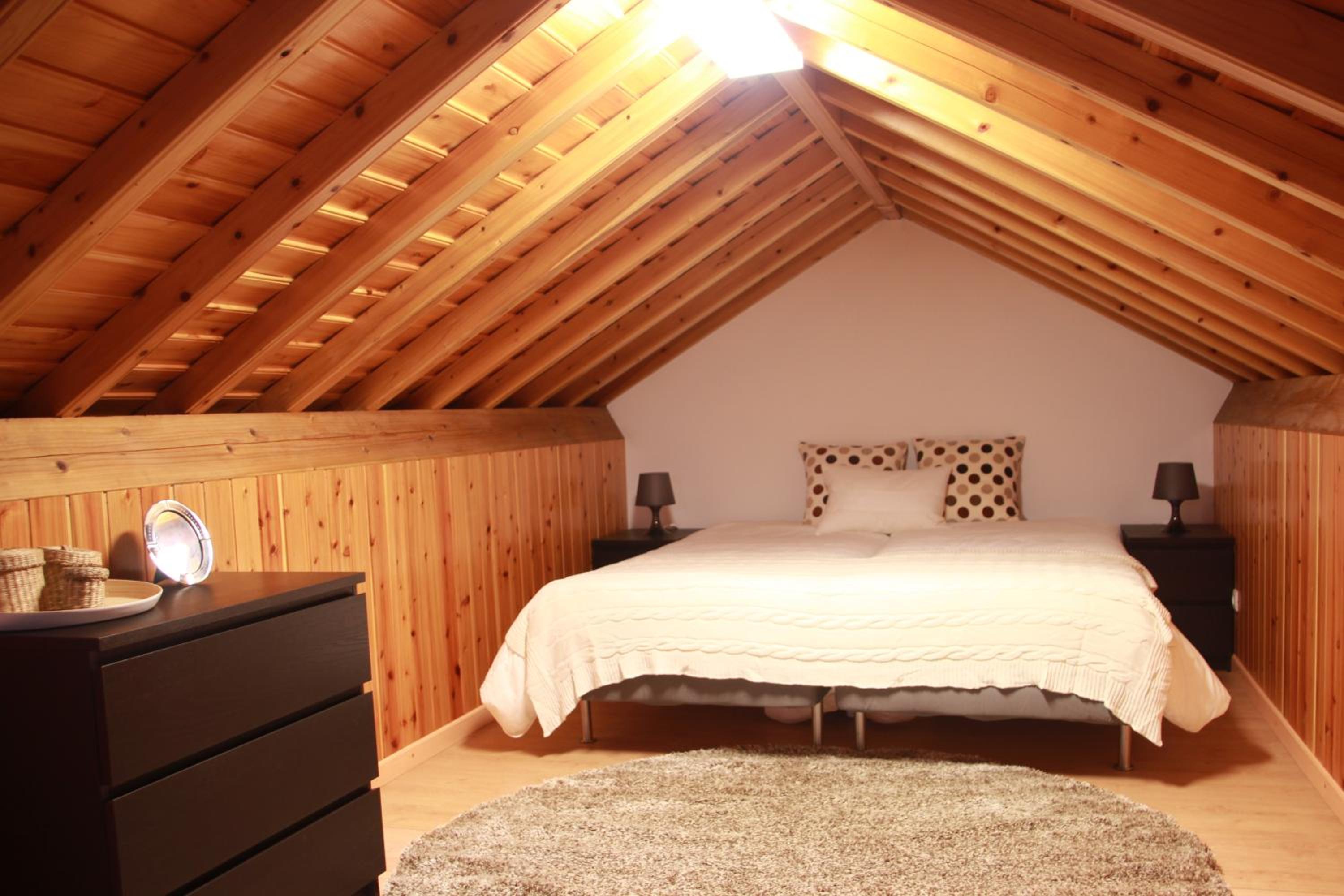 Three-Bedroom House photo 2