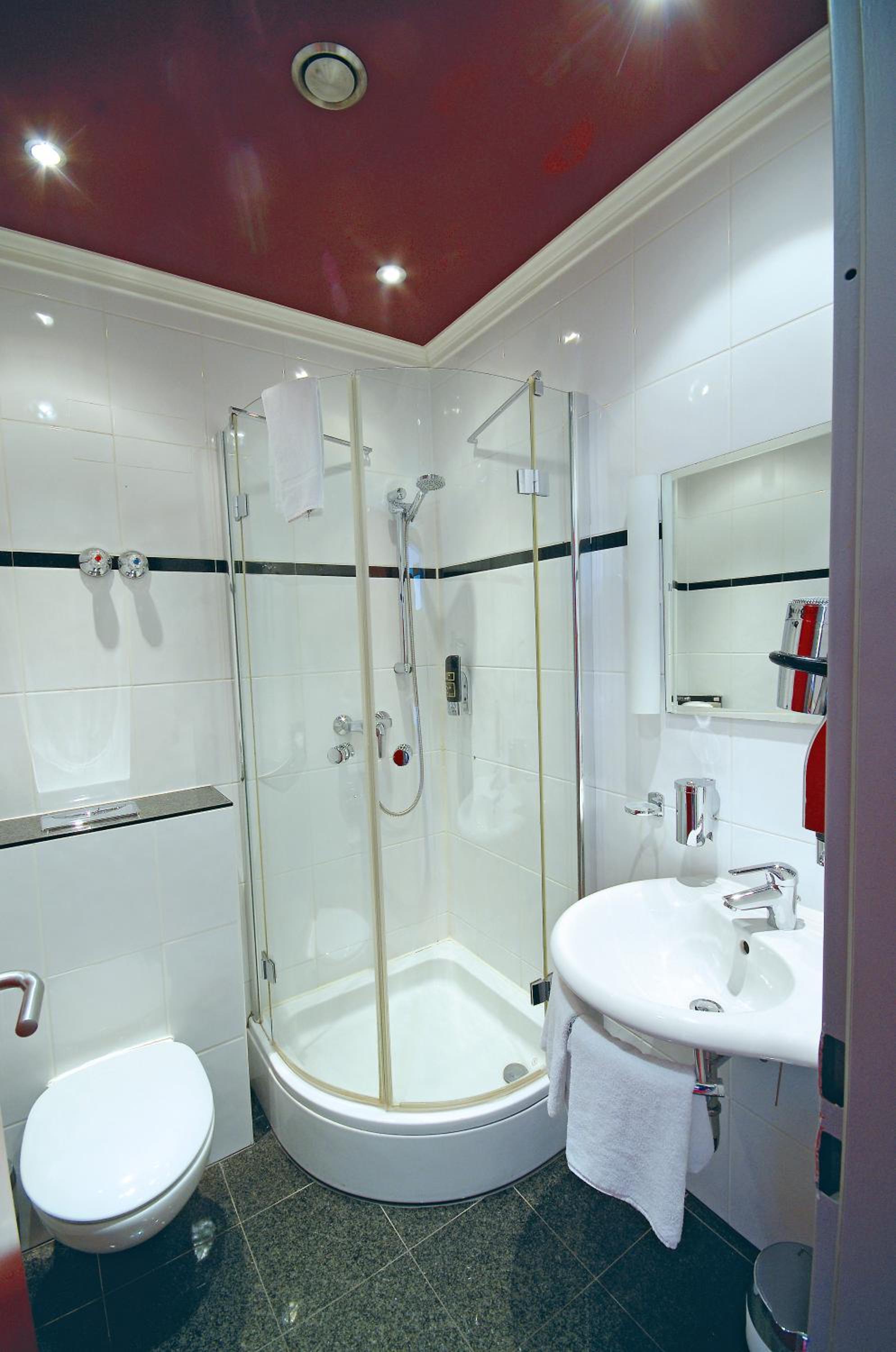 Double Room - Photo 2