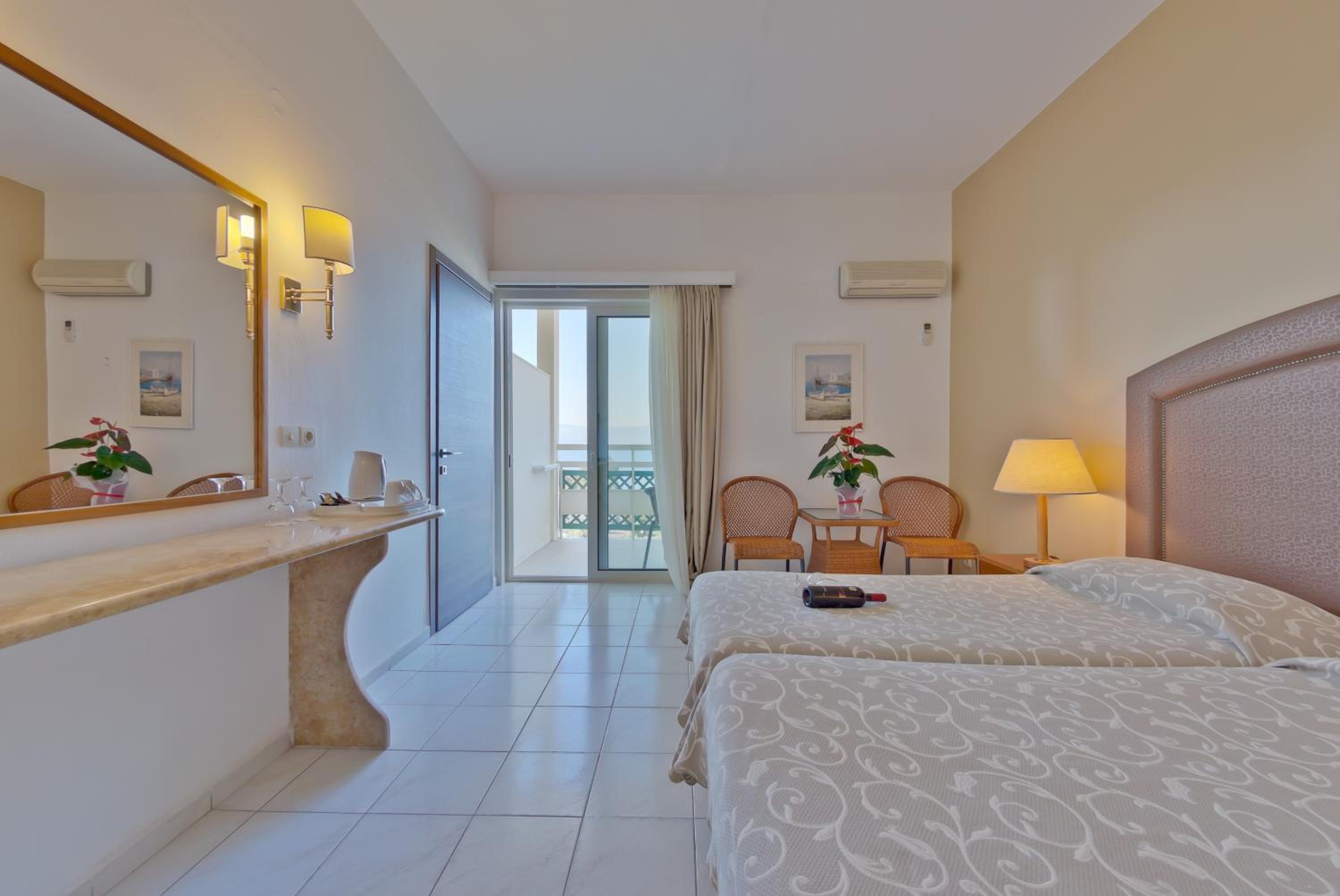 Chambre Double ou Lits Jumeaux Supérieure - Vue sur Mer