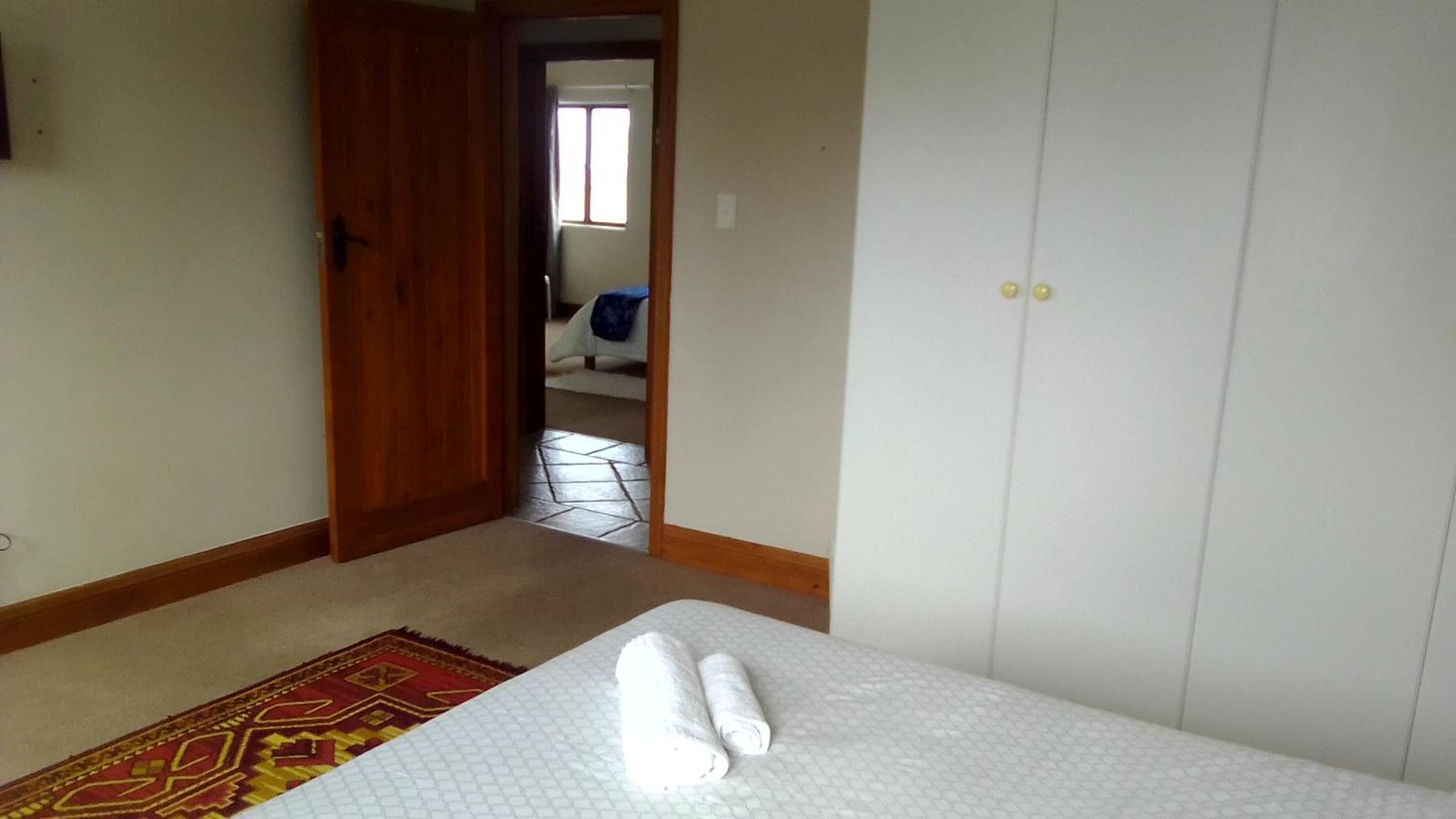 Budget Double Room photo 3
