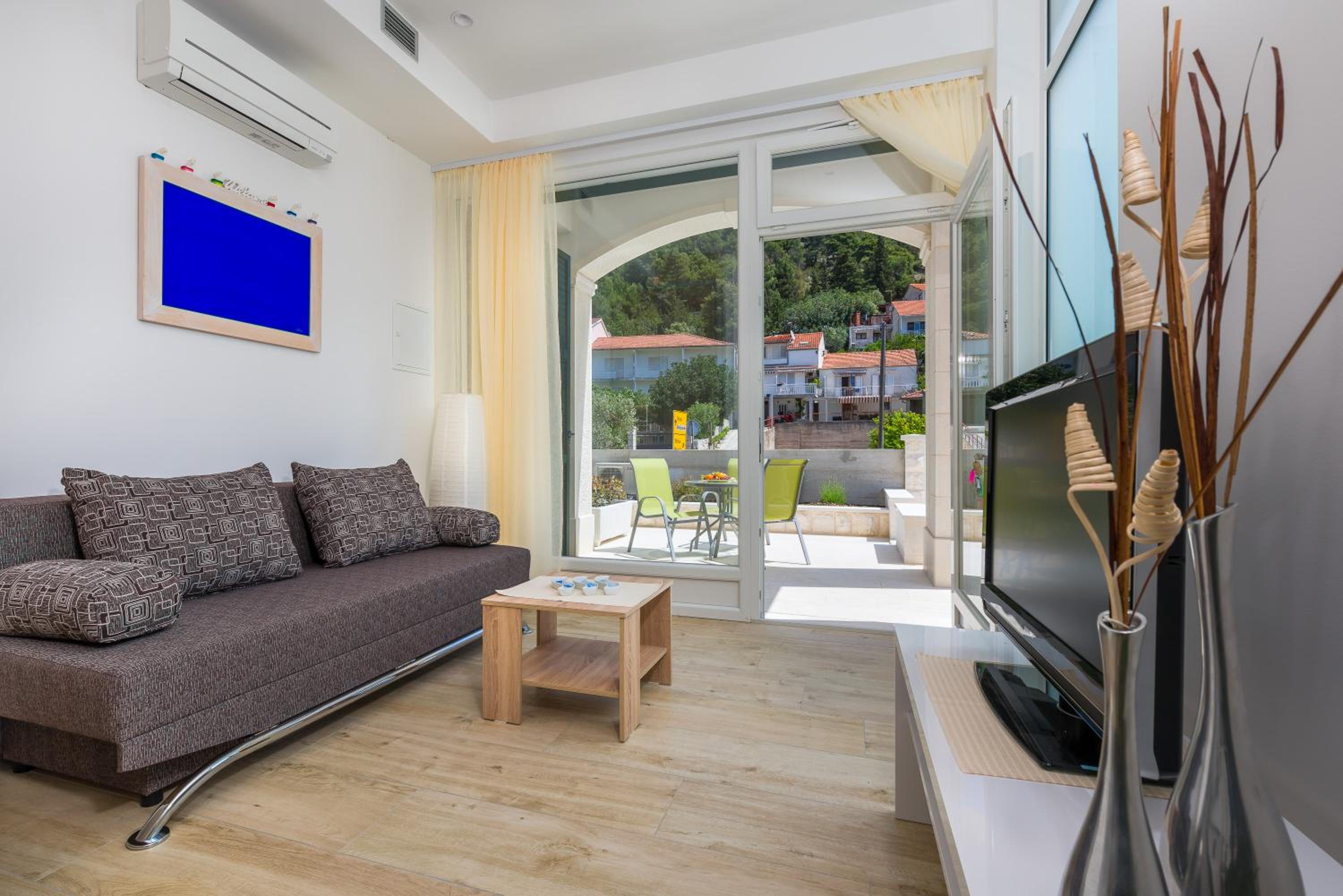 Superior Apartment