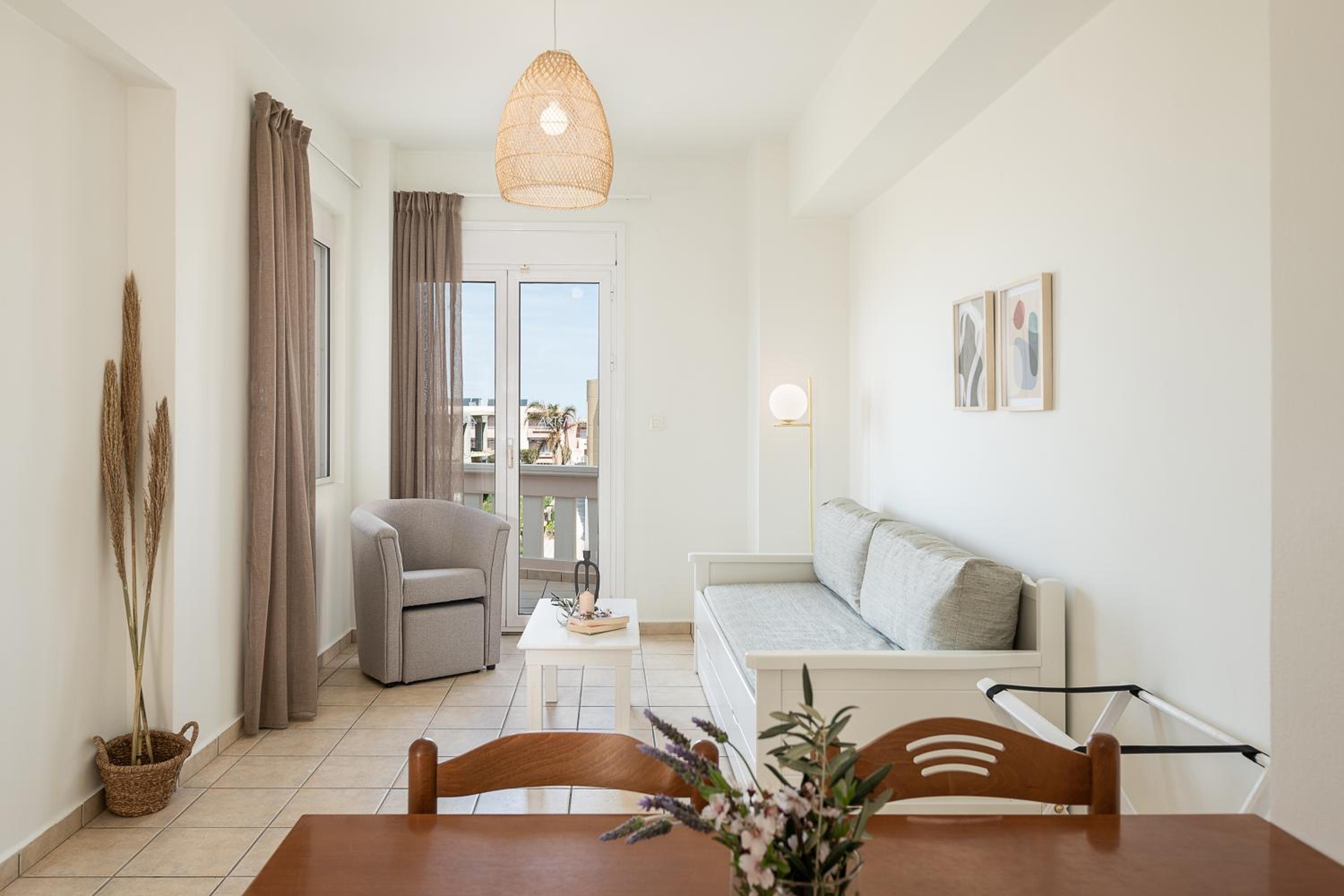 Suite with Pool View - Photo 21