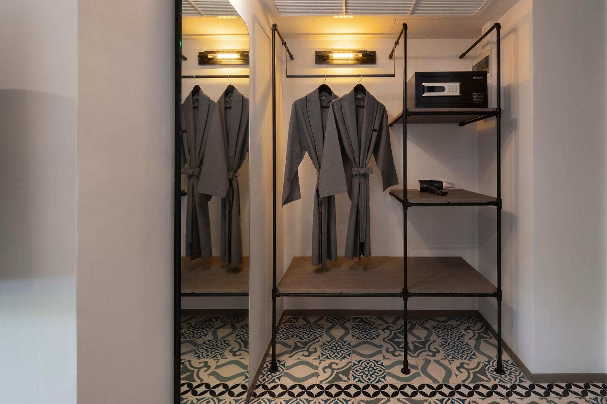 Superior Twin Room photo 3