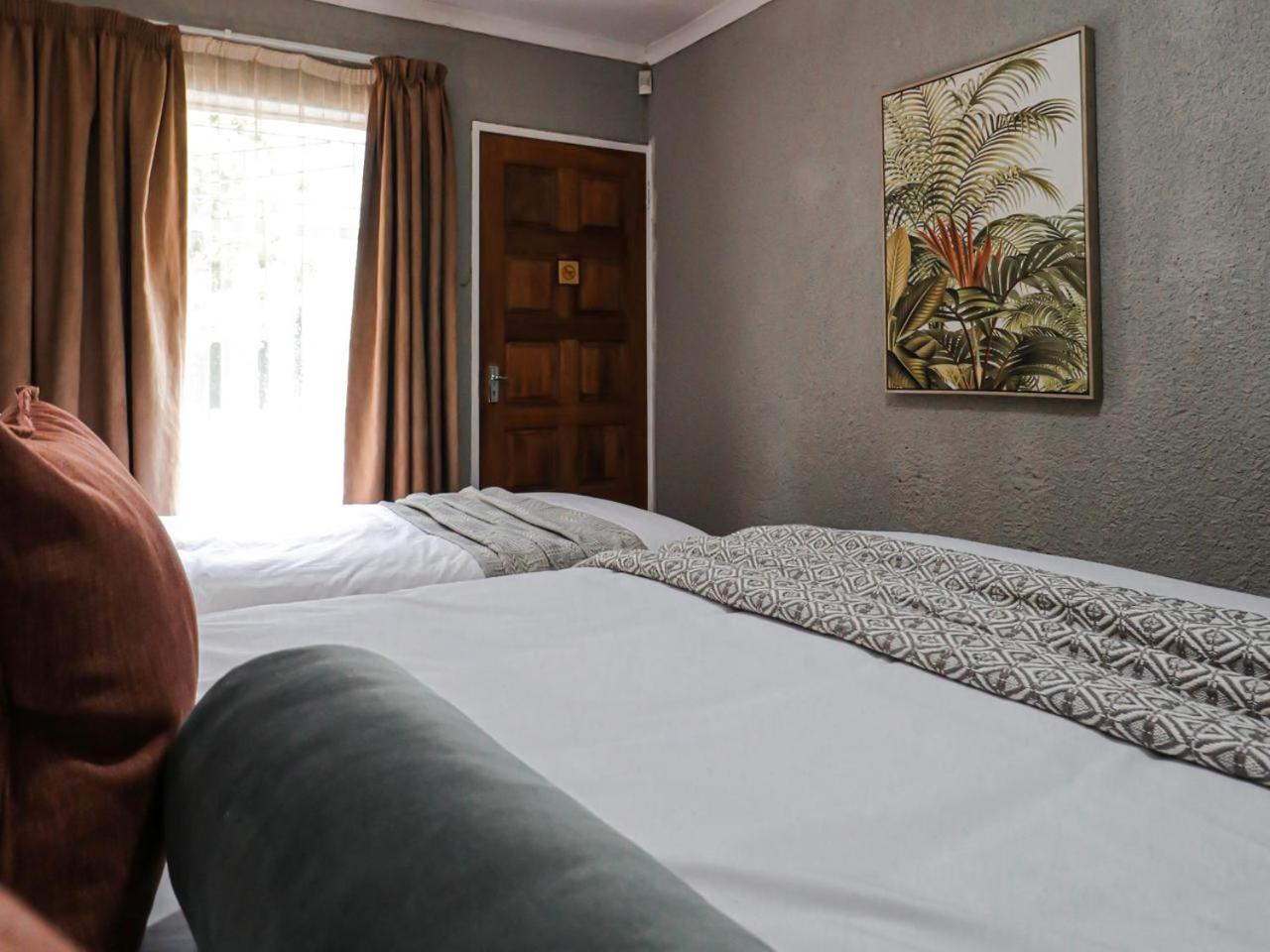 Executive King Room - Photo 5