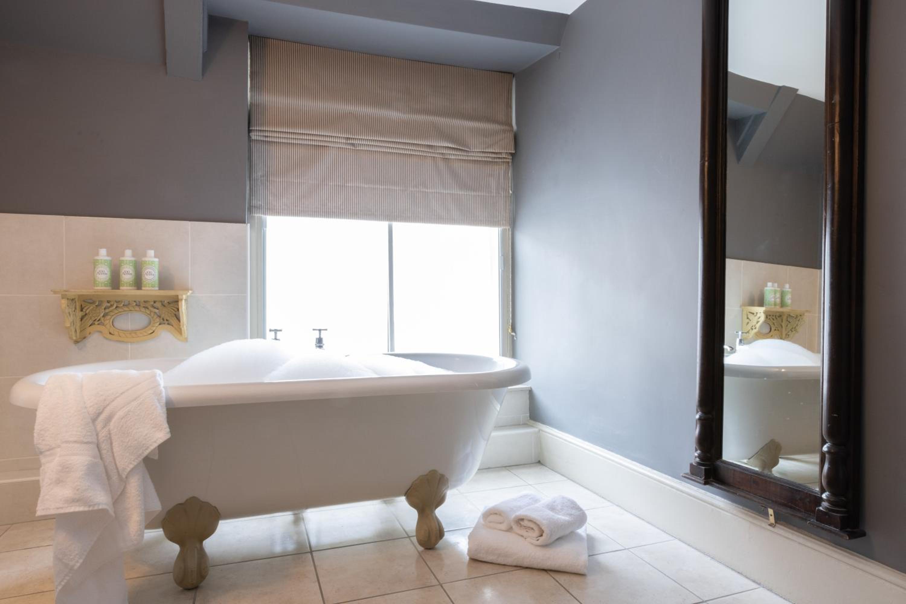 Deluxe Double Room - Photo 2