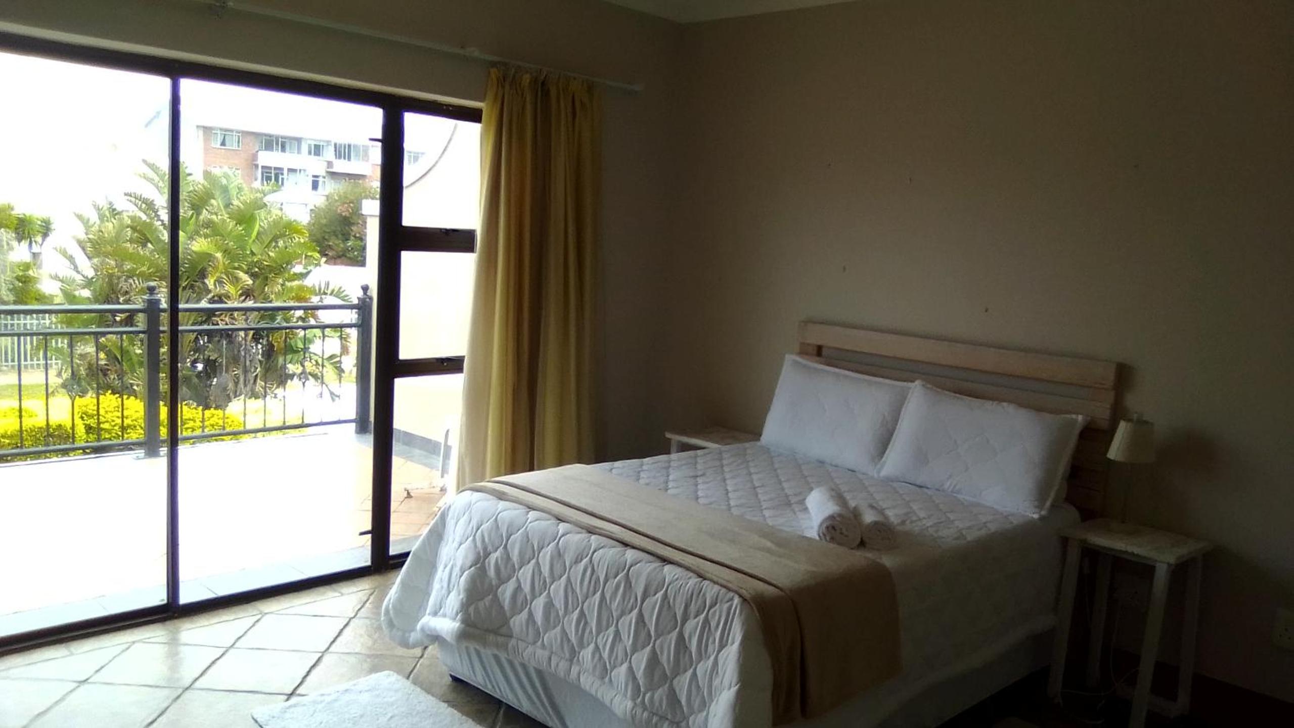 Deluxe Double Room with Balcony - Photo 1