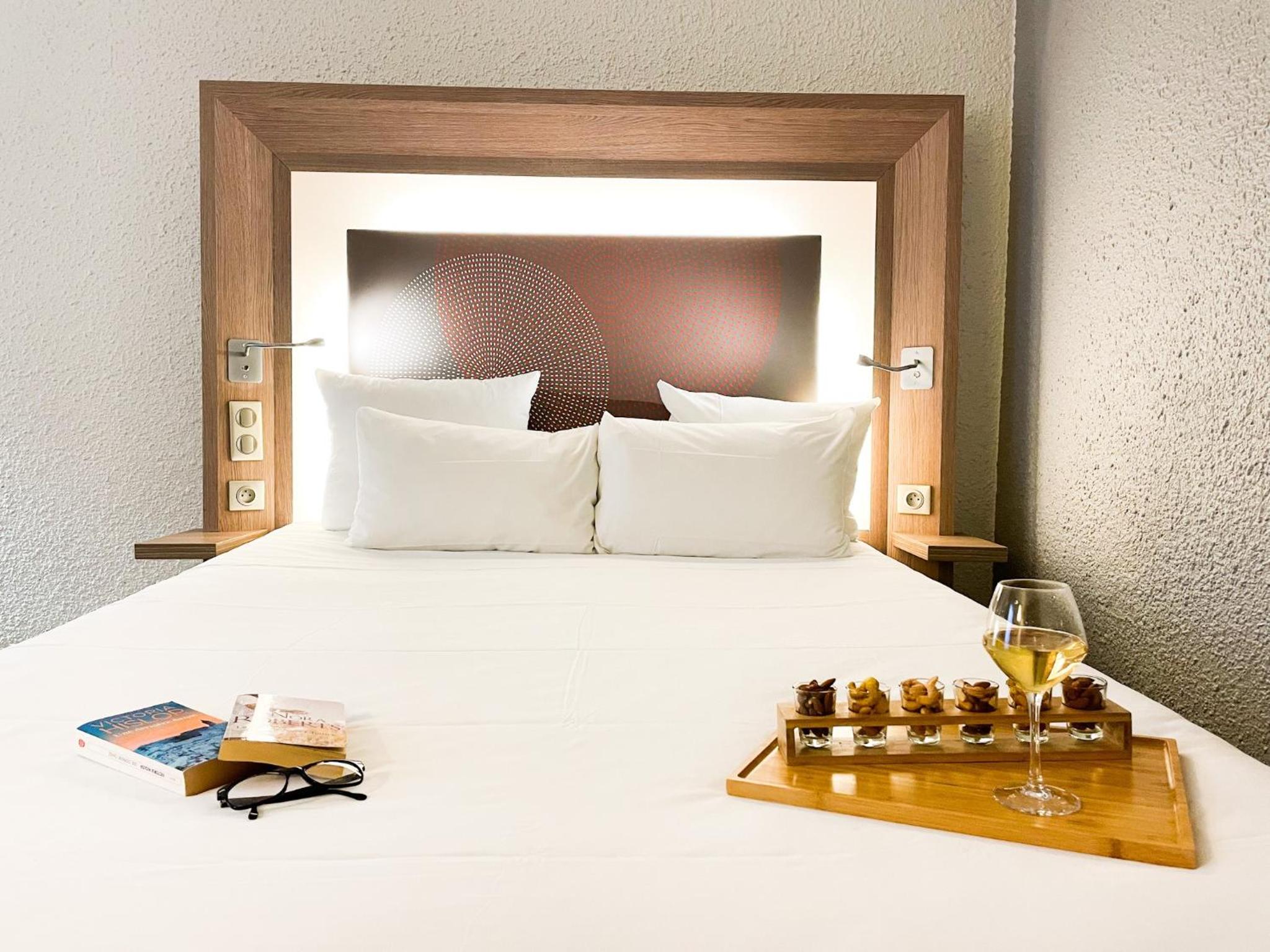 Classic Double Room with Sofa Bed - Photo 2