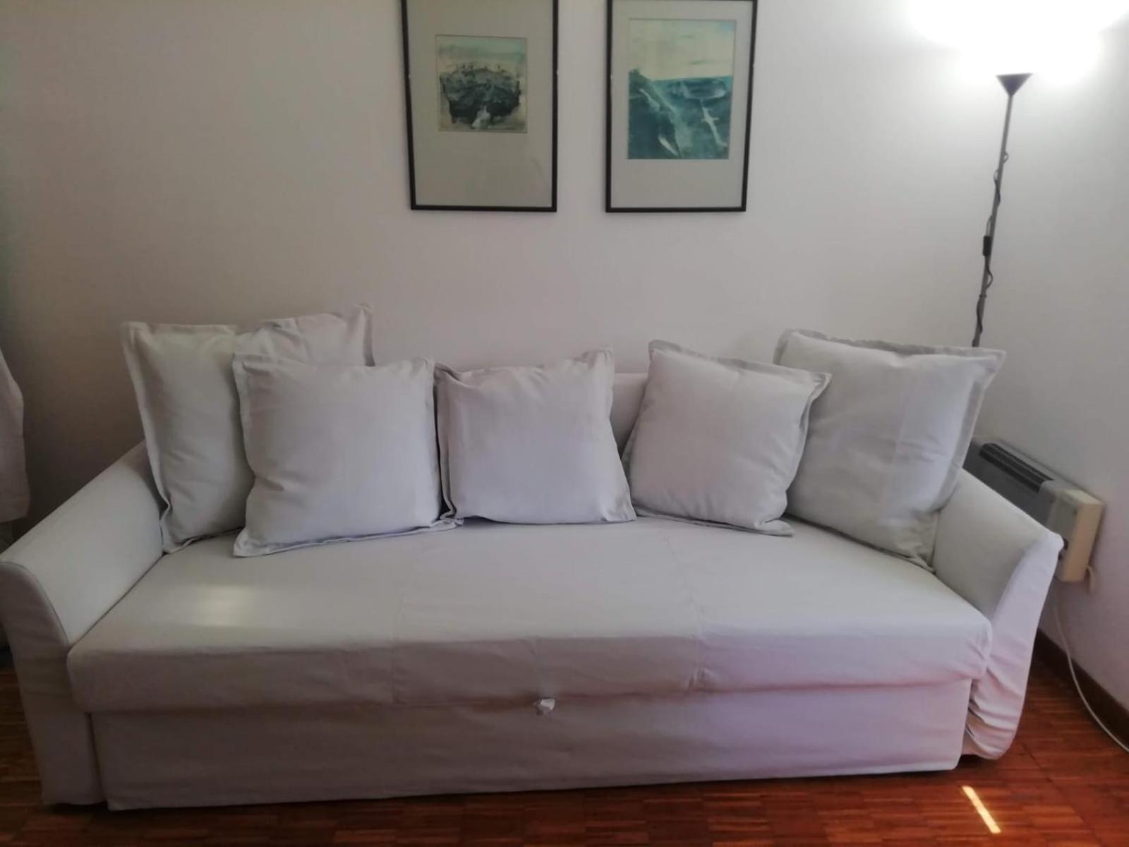 One-Bedroom Apartment photo 3