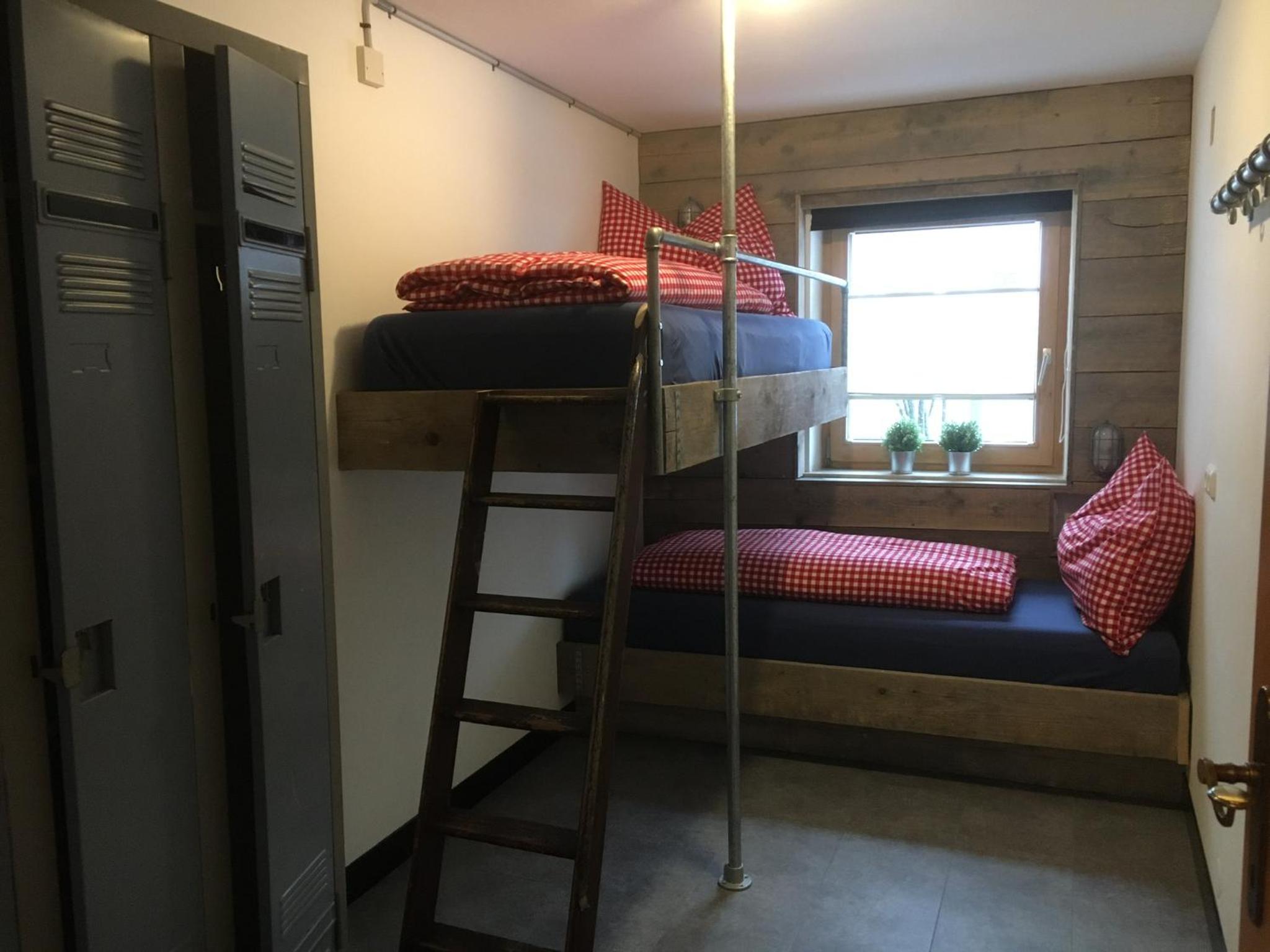 Three-Bedroom Chalet photo 1
