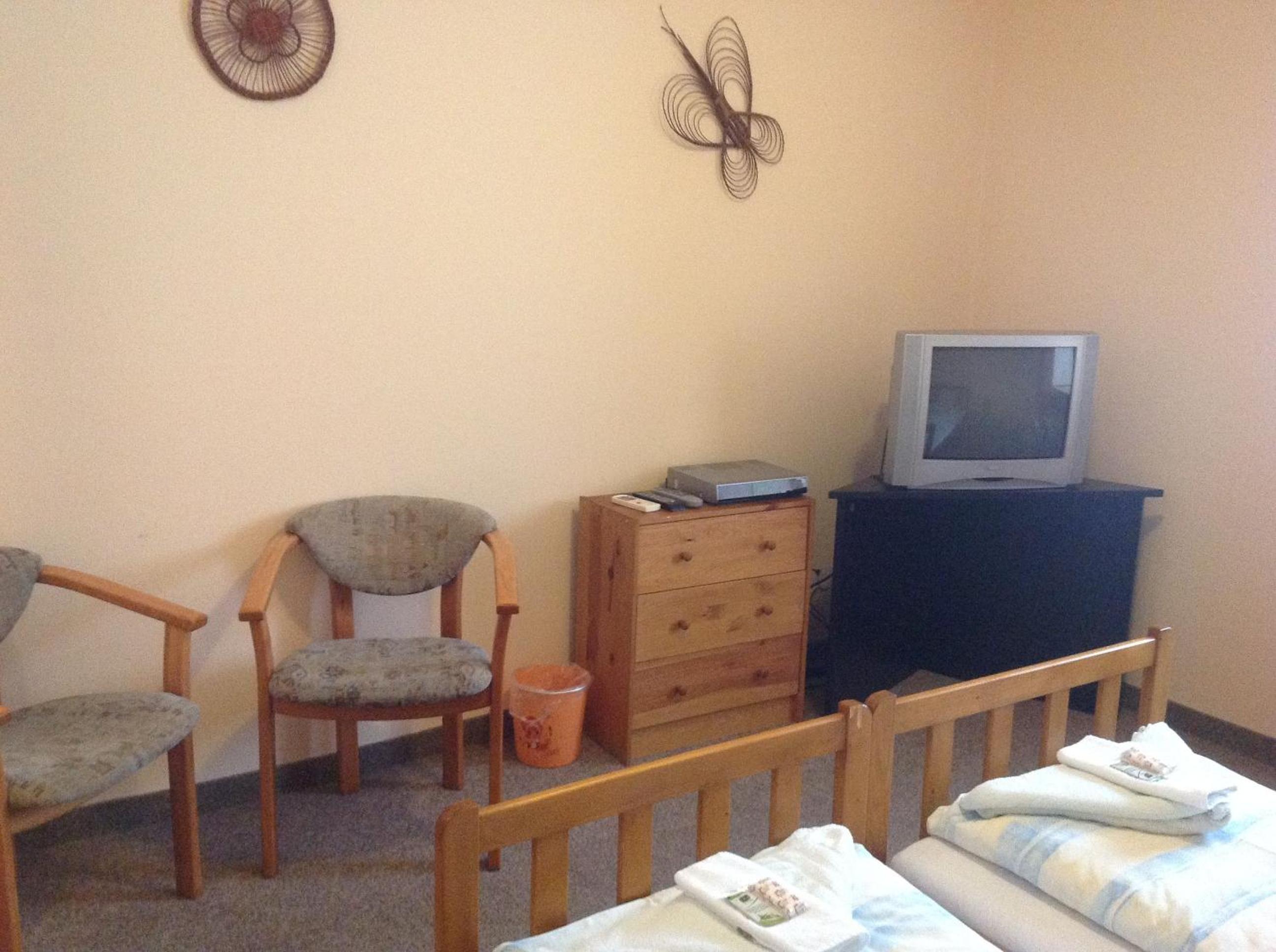Standard Double Room - Photo 4
