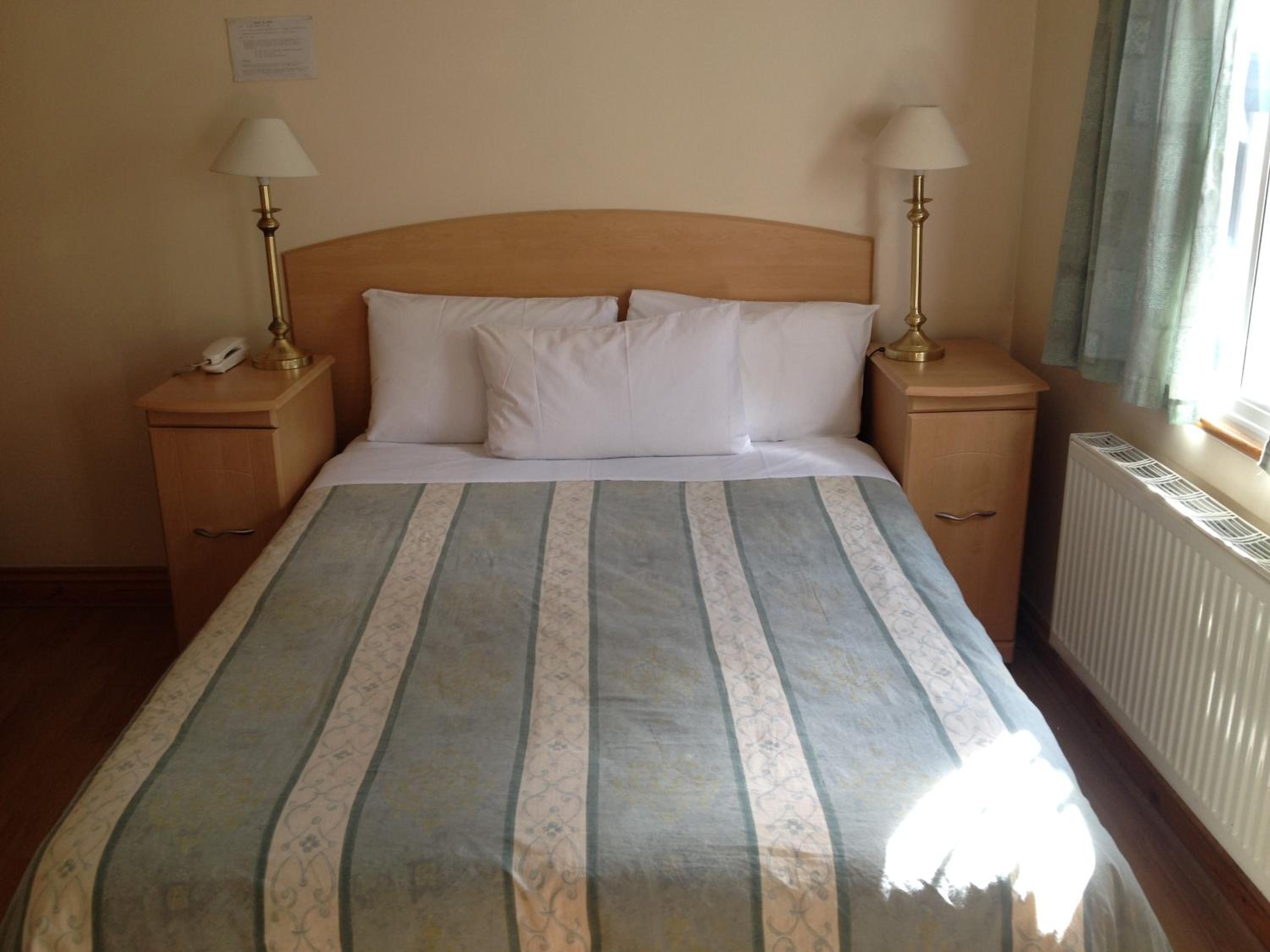 Double Room with Private Bathroom