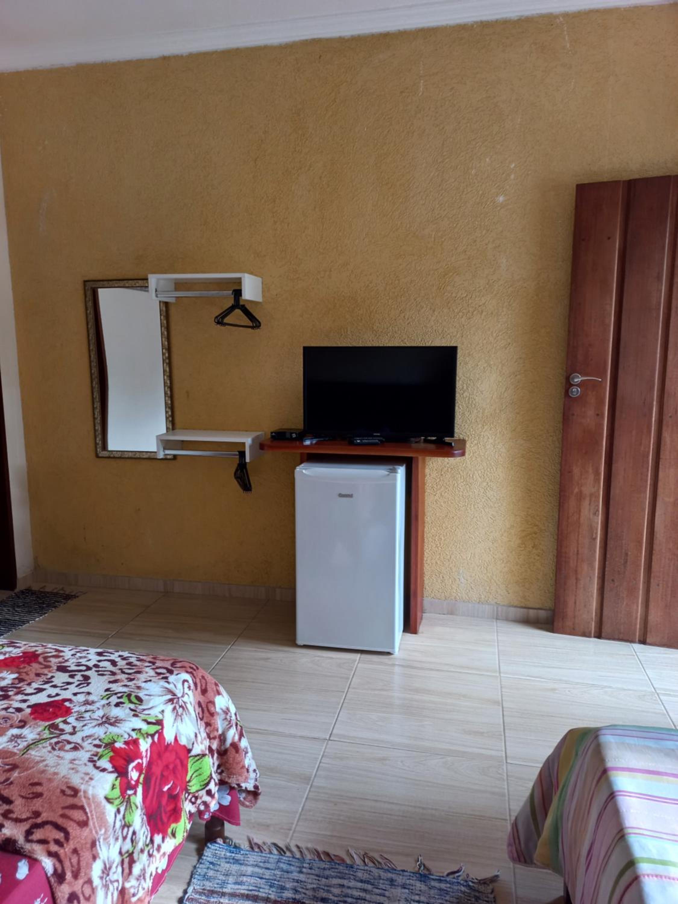 Triple Room - Photo 11