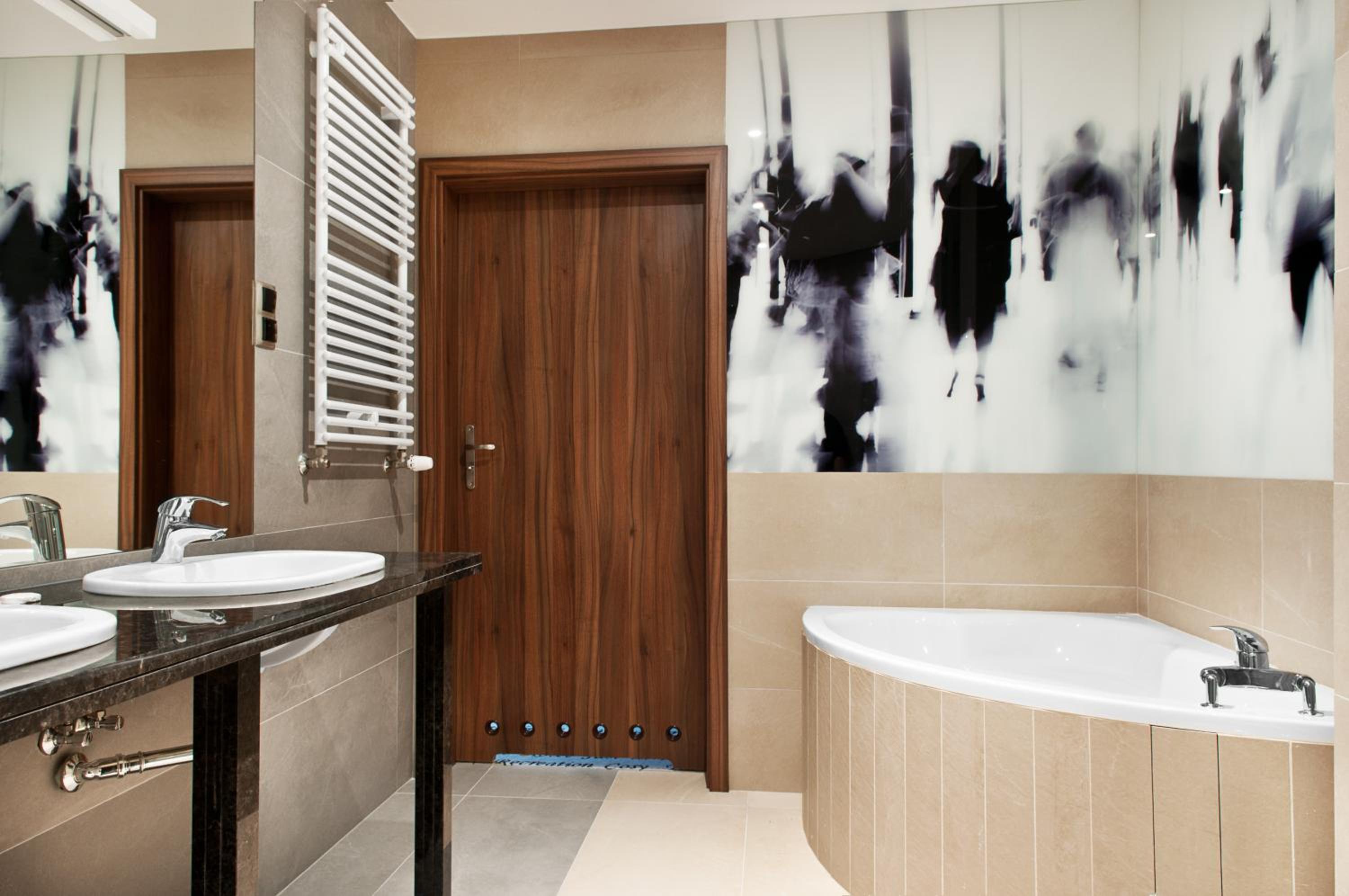 Suite - Photo 6