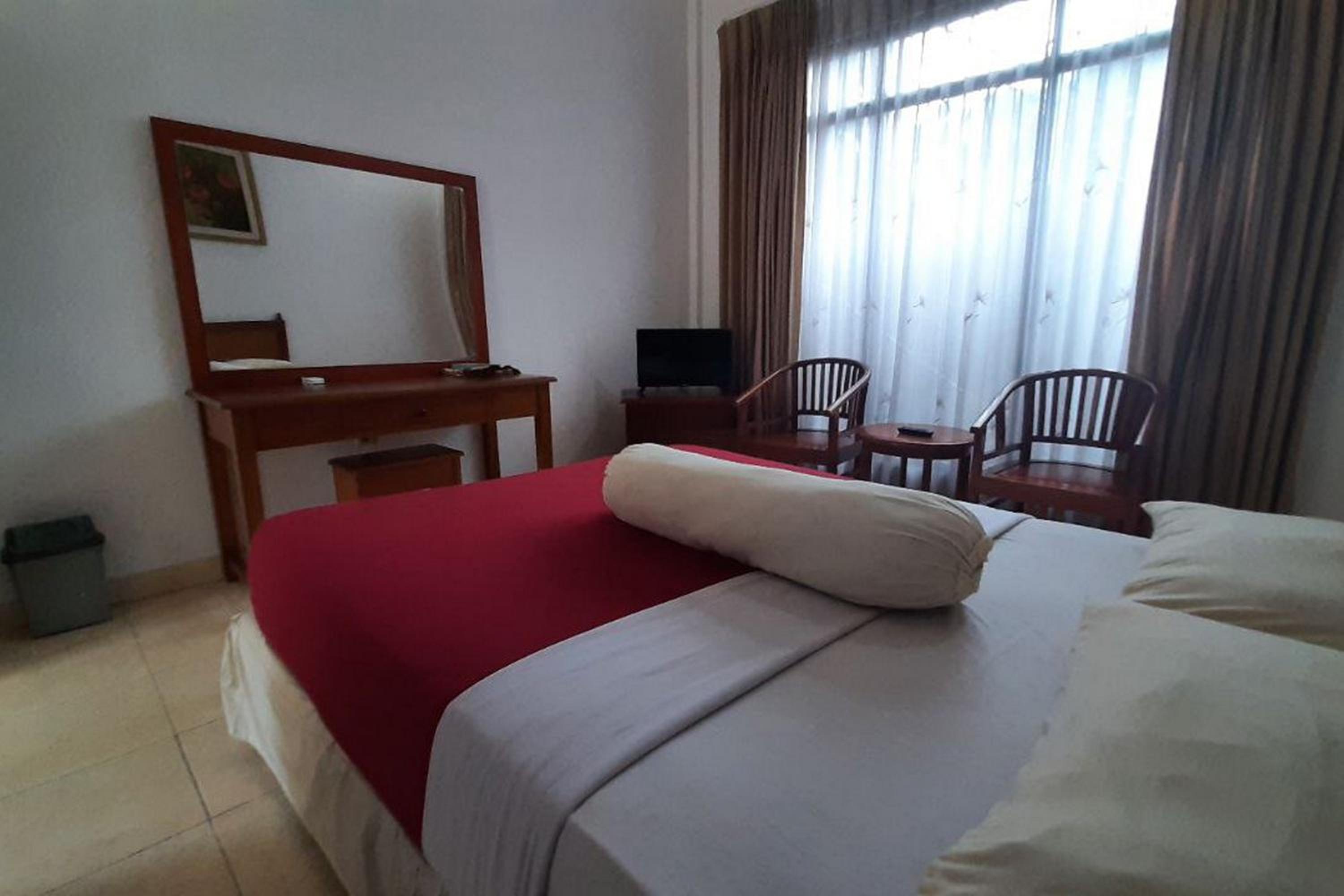 Standard Double Room - Photo 3