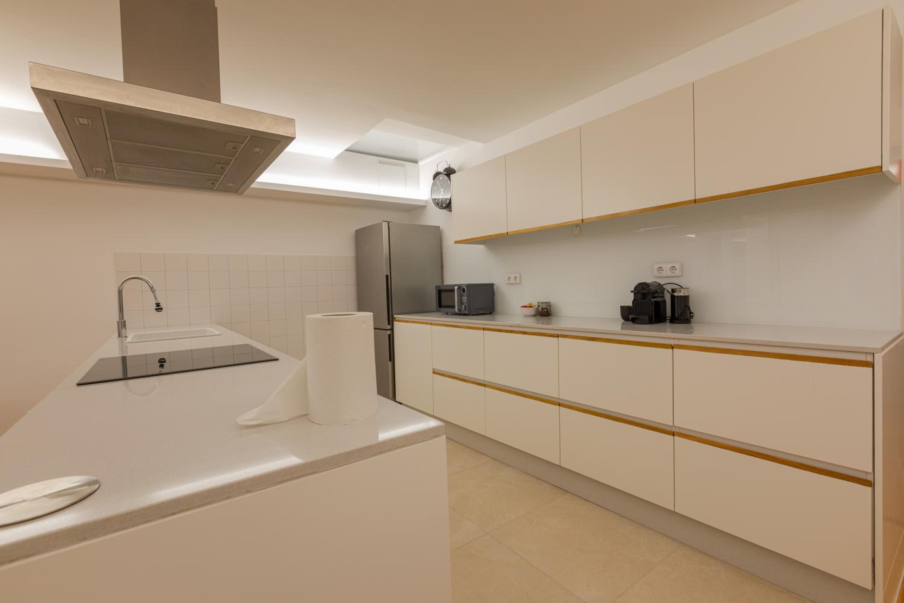 One-Bedroom Apartment - Photo 10
