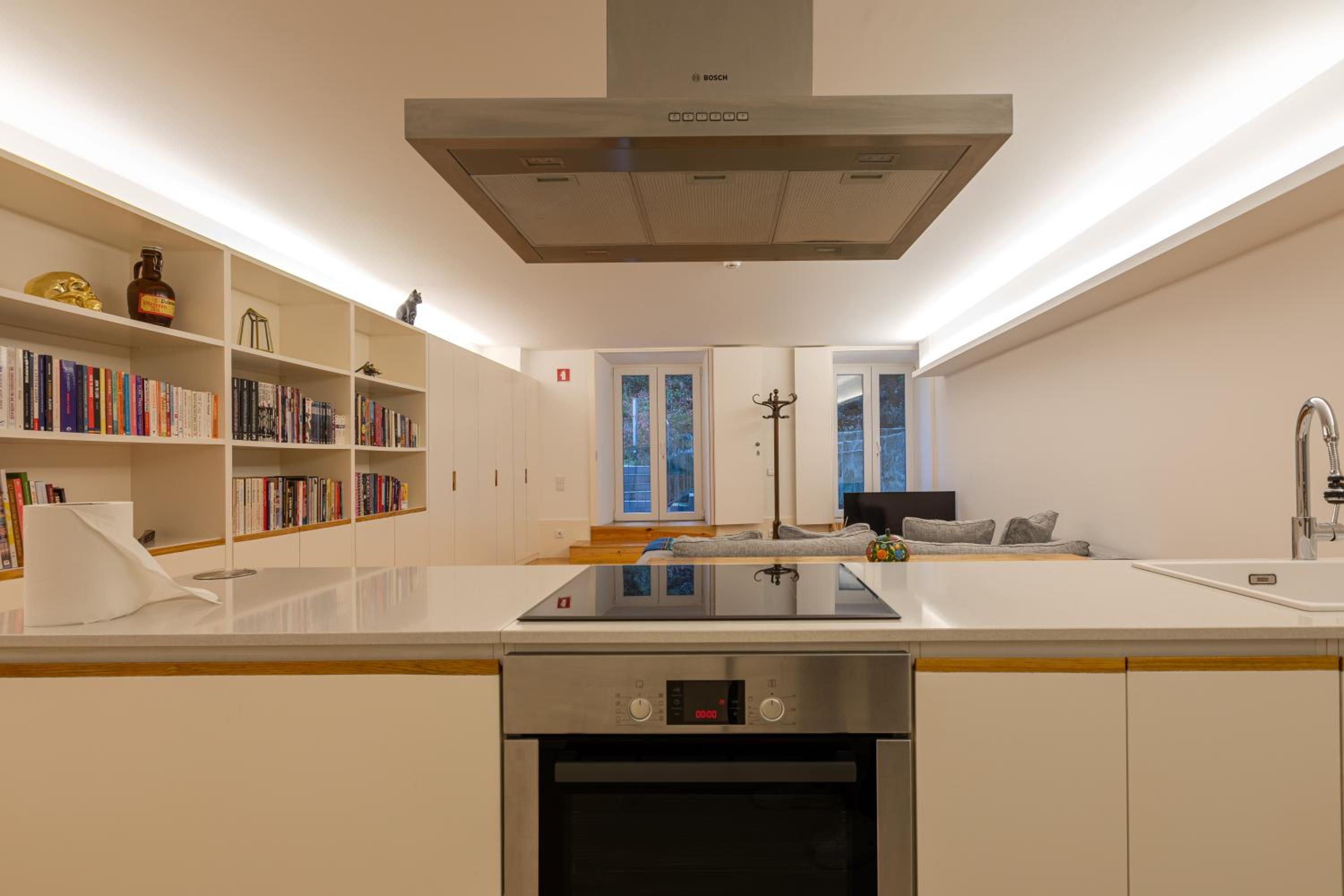 One-Bedroom Apartment - Photo 11