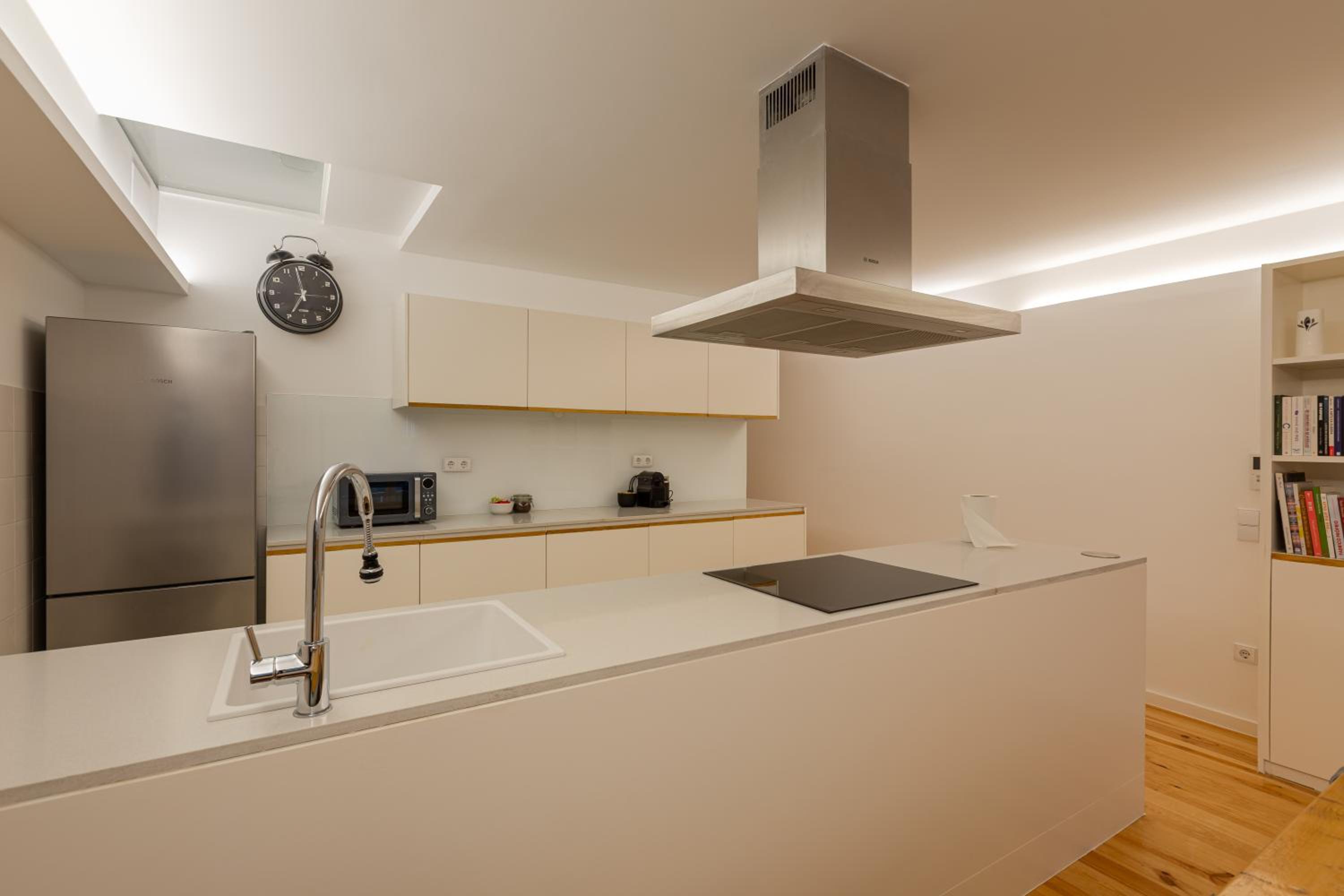 One-Bedroom Apartment - Photo 15