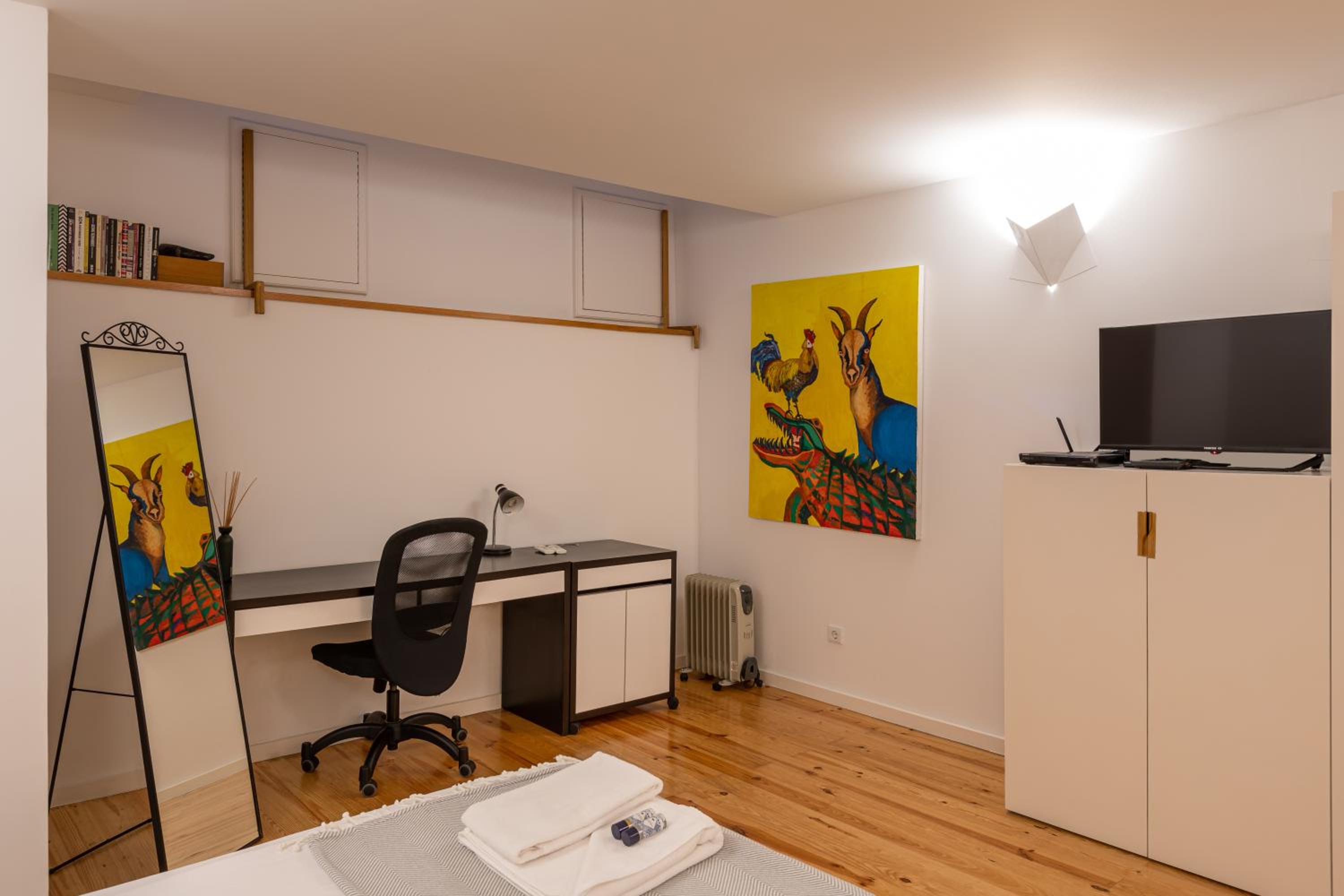 One-Bedroom Apartment - Photo 25
