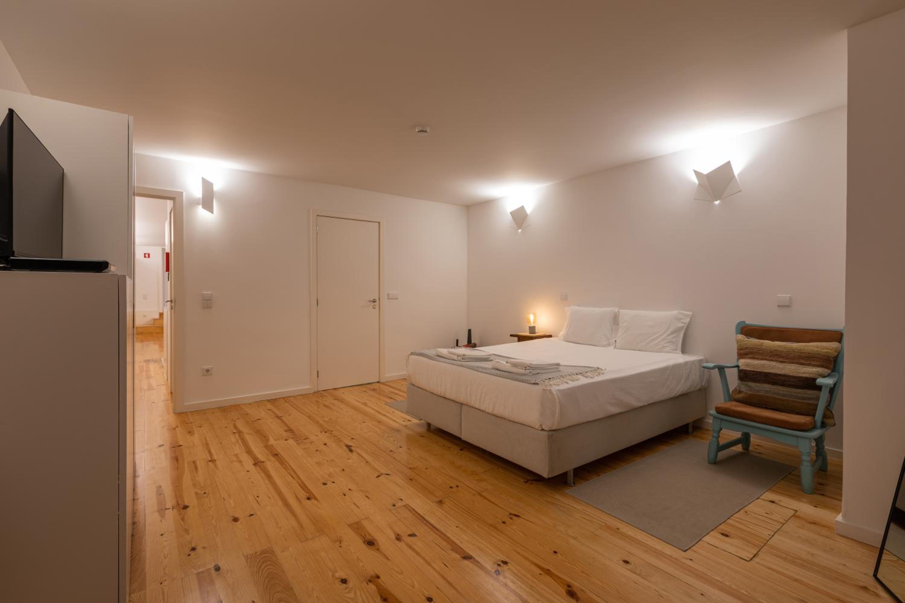 One-Bedroom Apartment - Photo 28