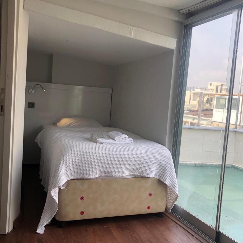 Single Room with Terrace photo 2