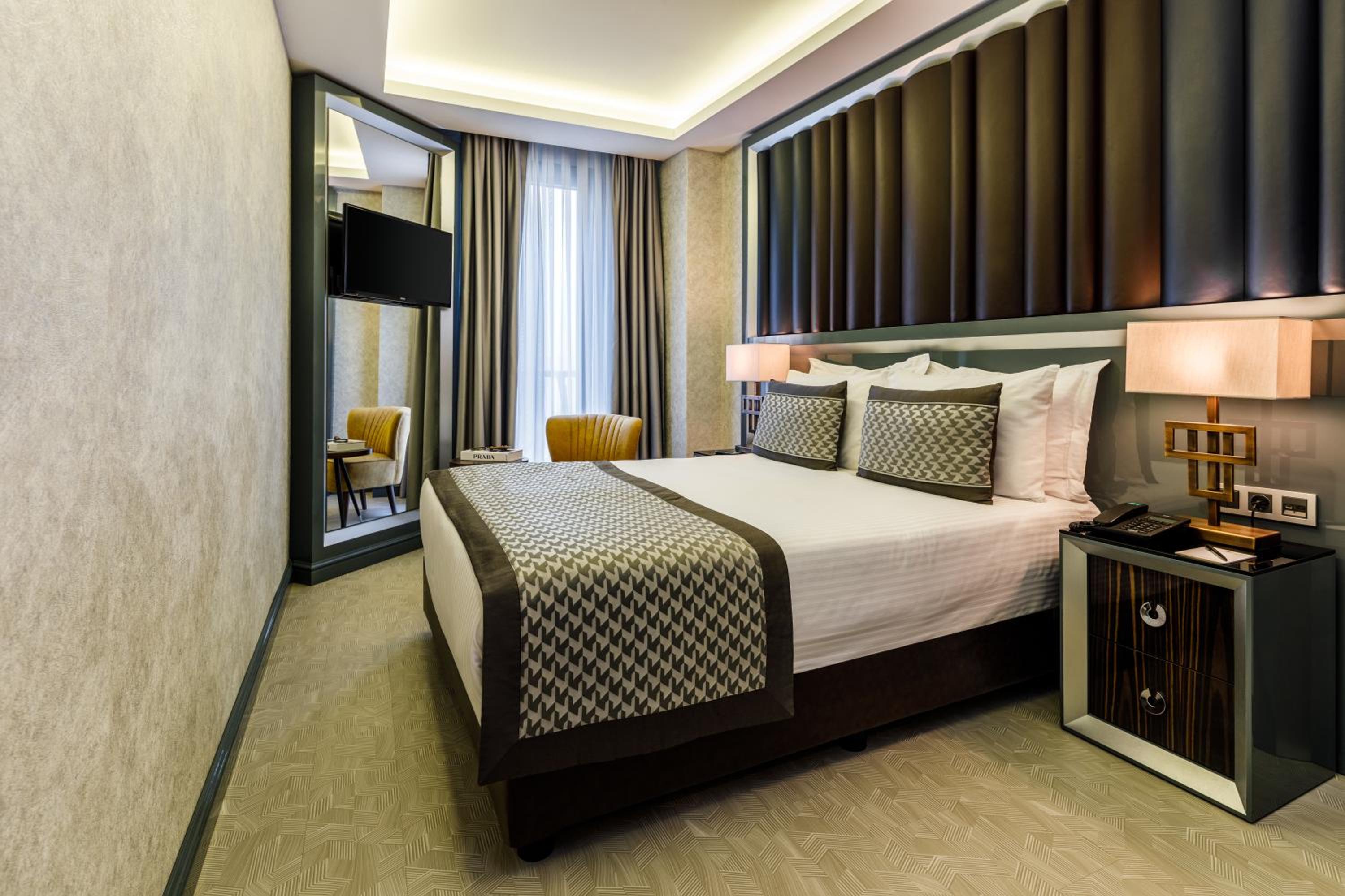 Superior Double or Twin Room photo 1