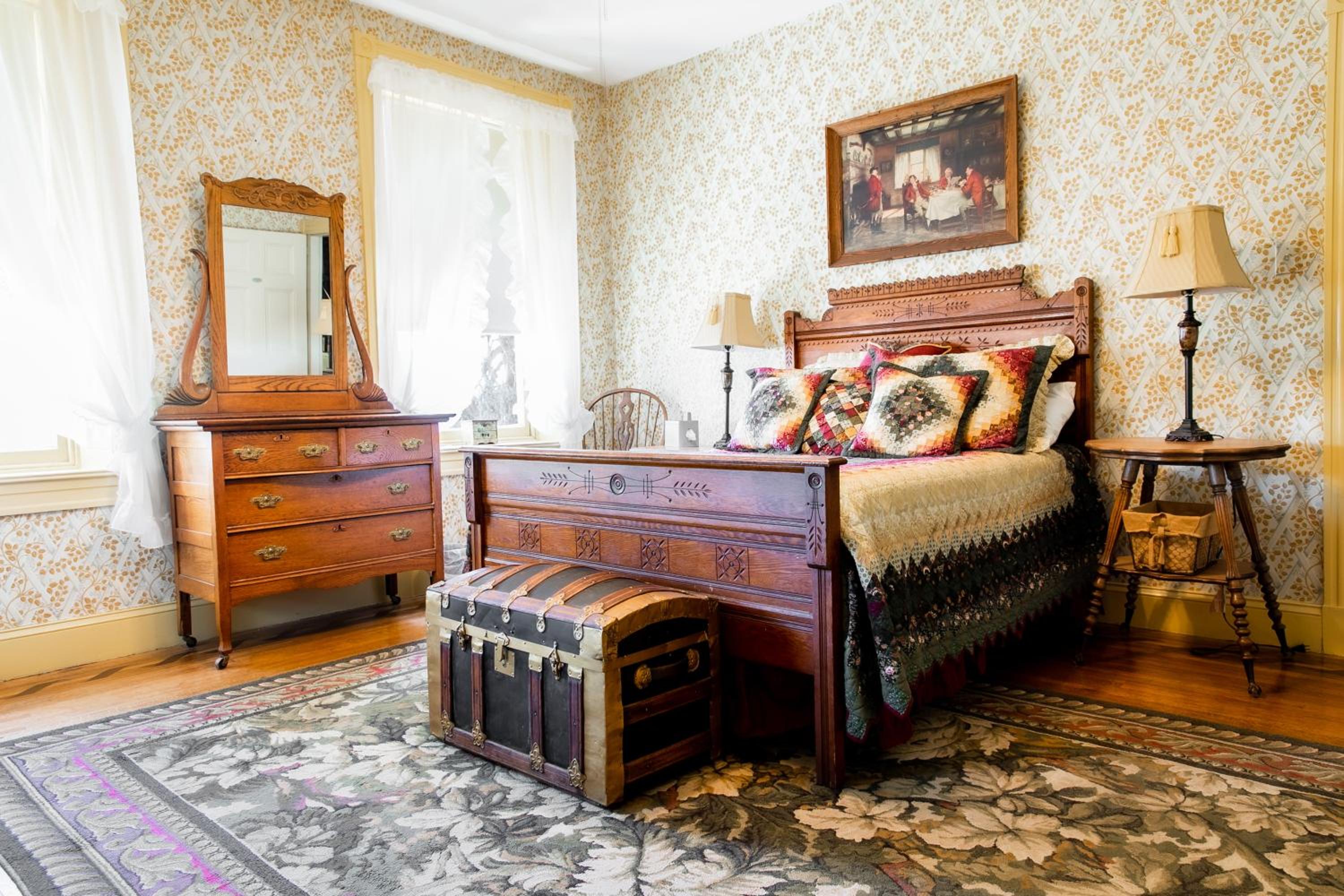 Double Room with Private Bathroom
