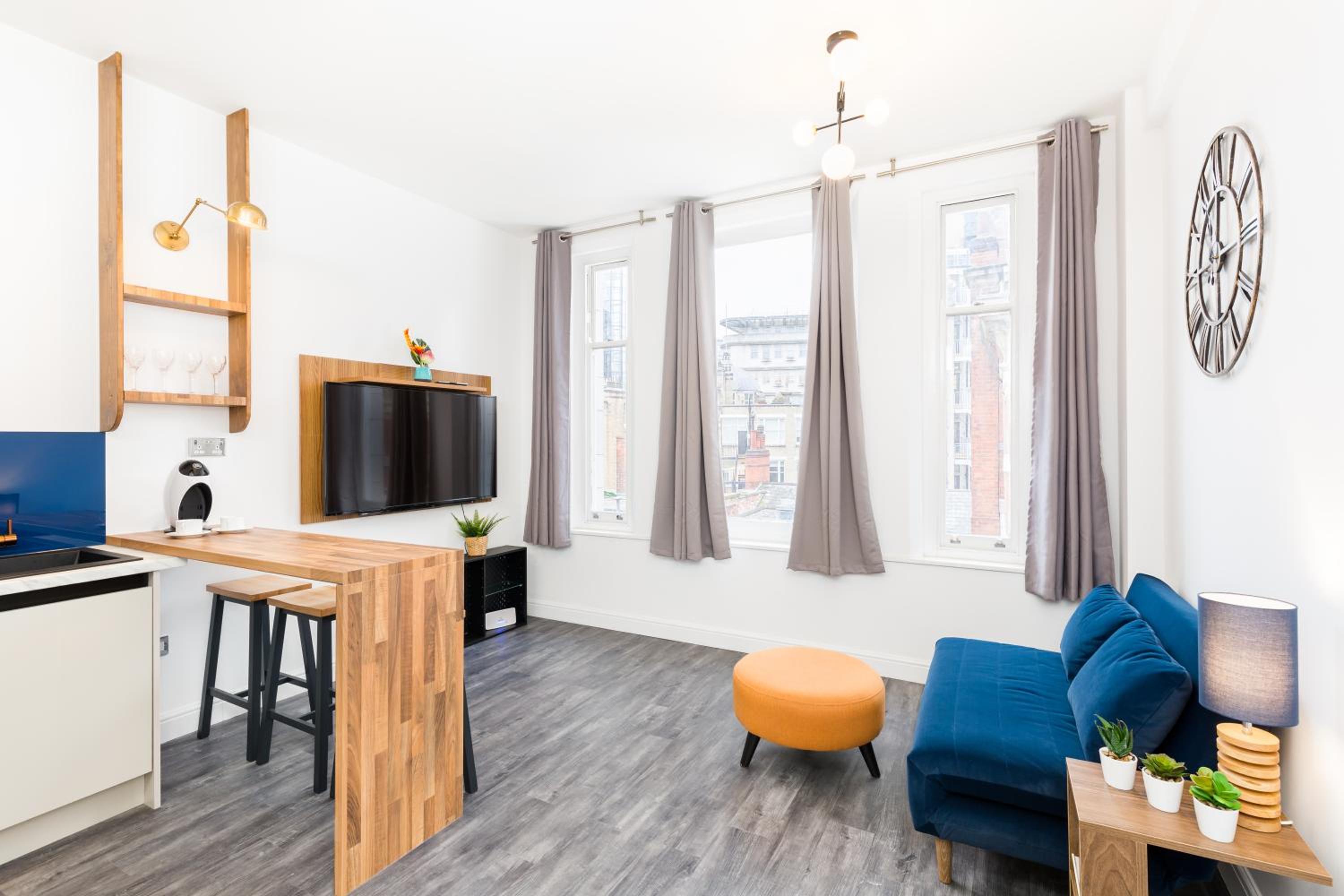Superior Apartment - Photo 2