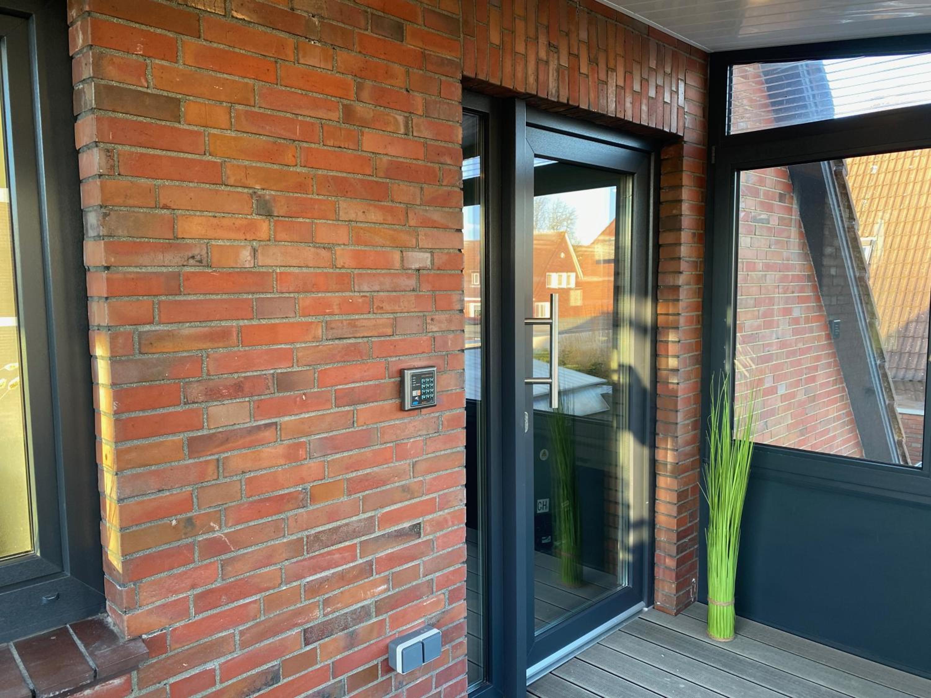 One-Bedroom Apartment with Loggia - Photo 10