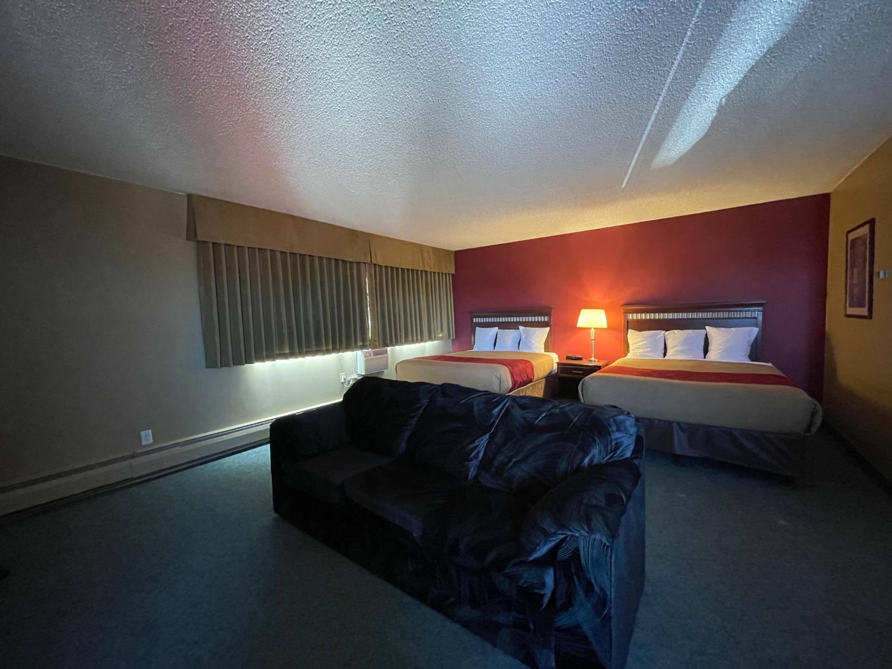 Suite with Two Queen Beds - Non-Smoking - Photo 1