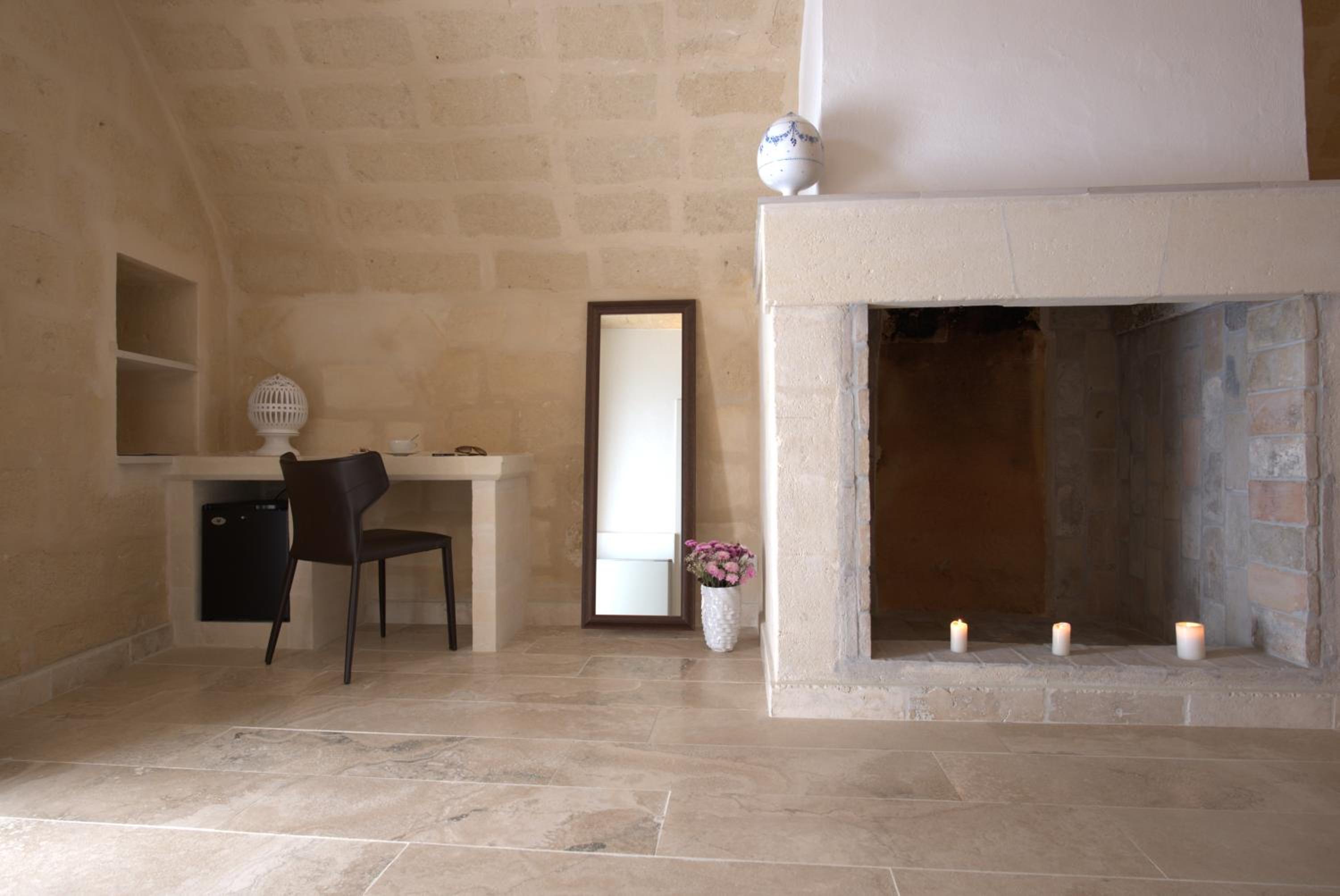 Superior Double Room - Photo 12