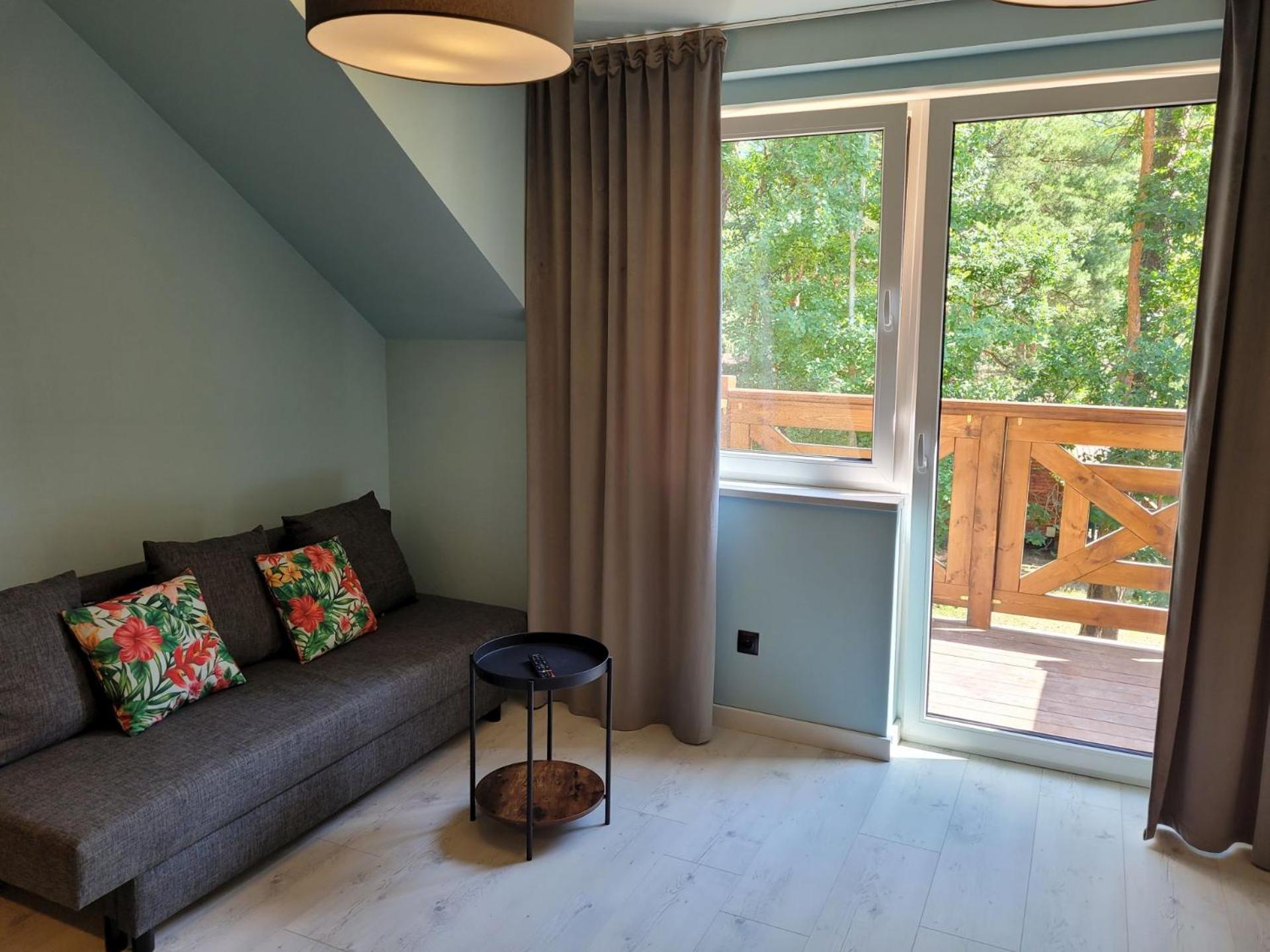 One-Bedroom Standard Apartment - Photo 10