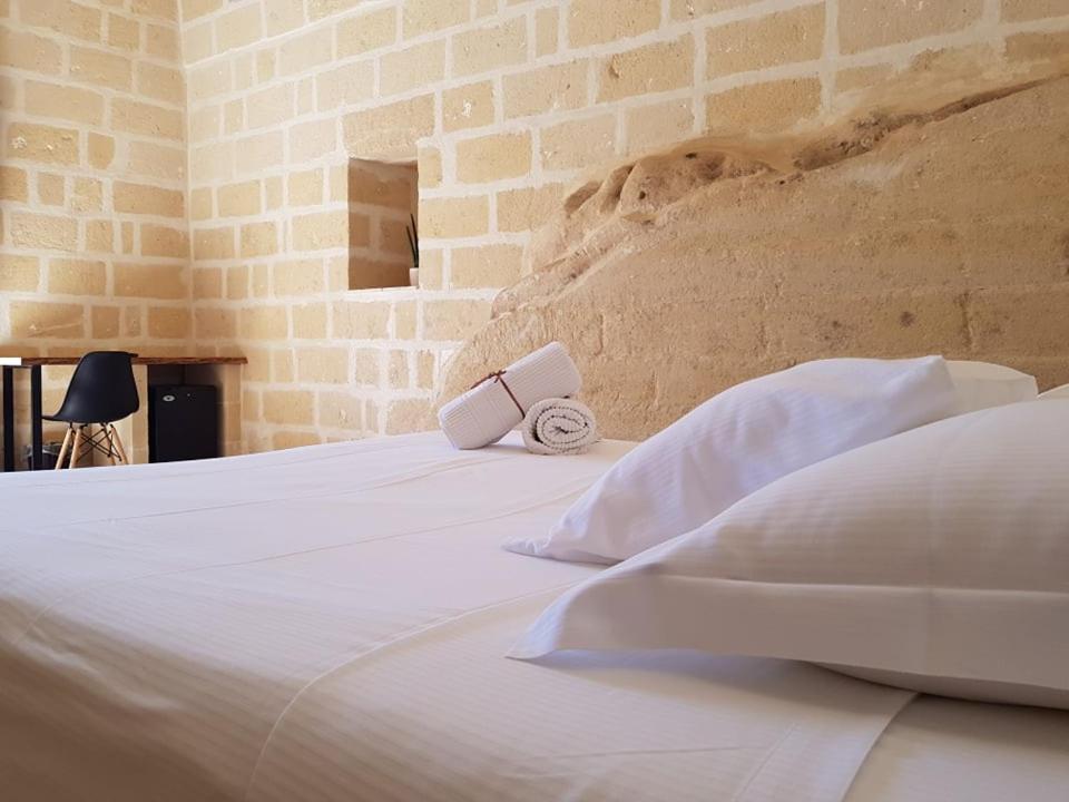 Superior Double Room - Photo 2
