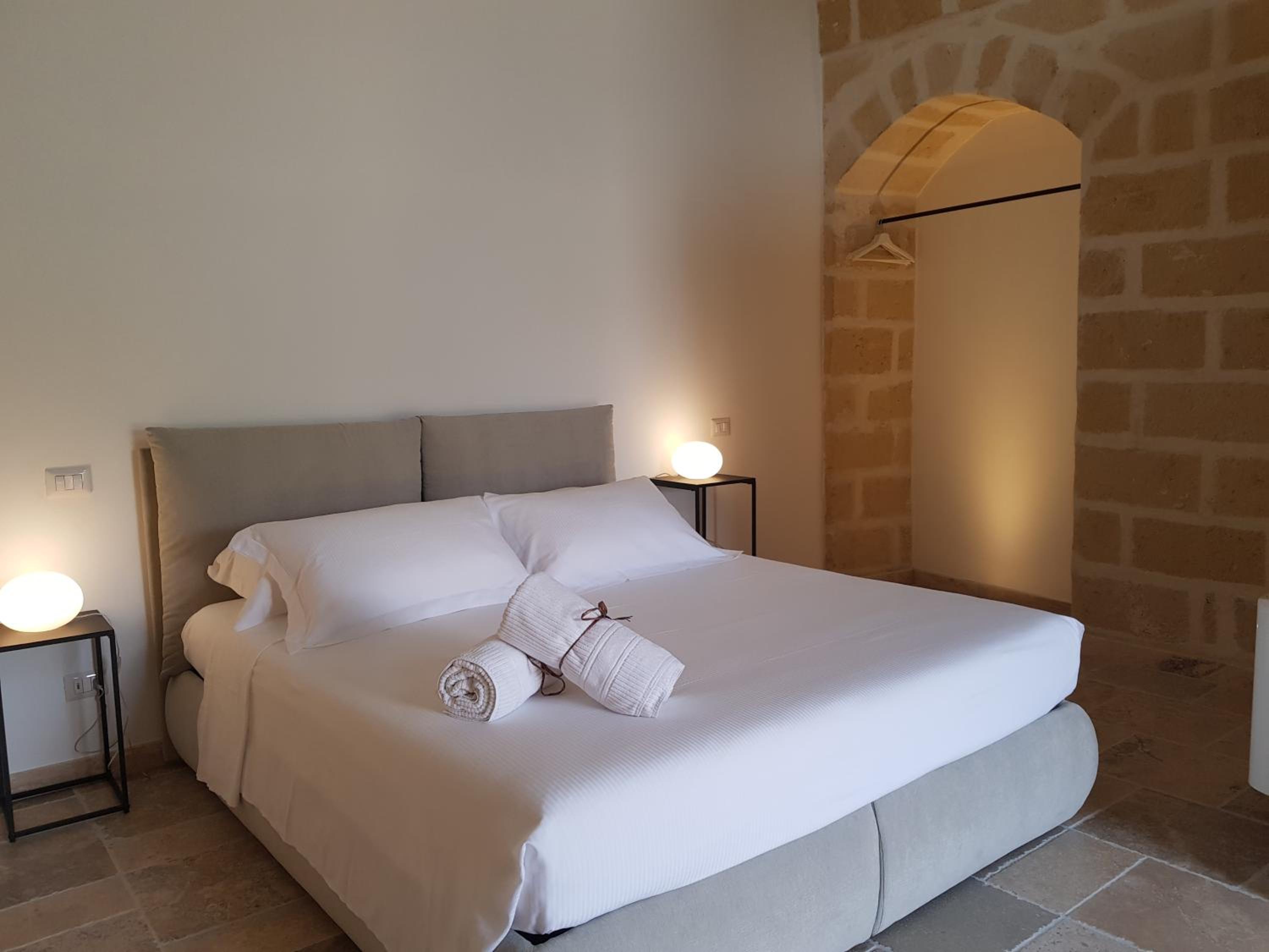 Superior Double Room - Photo 9