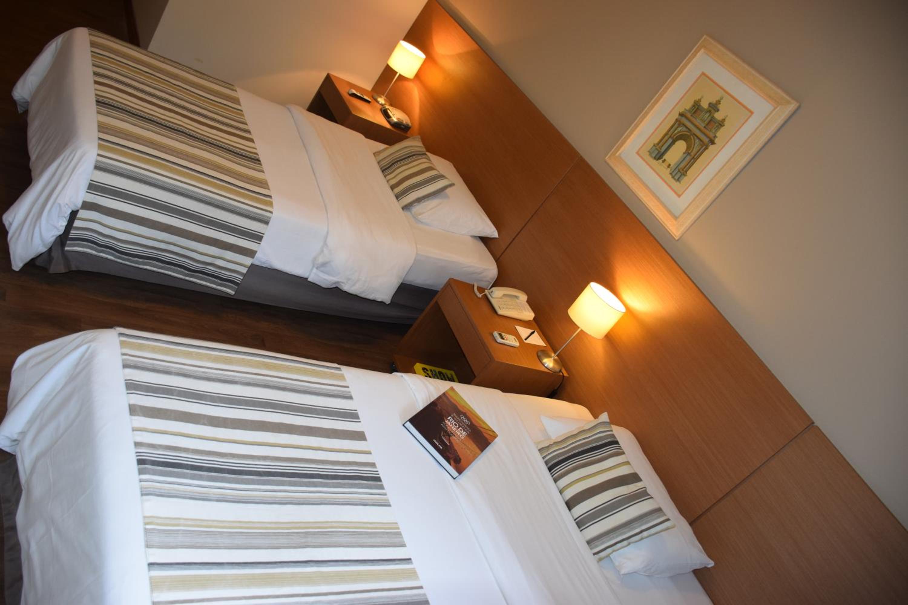 Suite - Photo 2