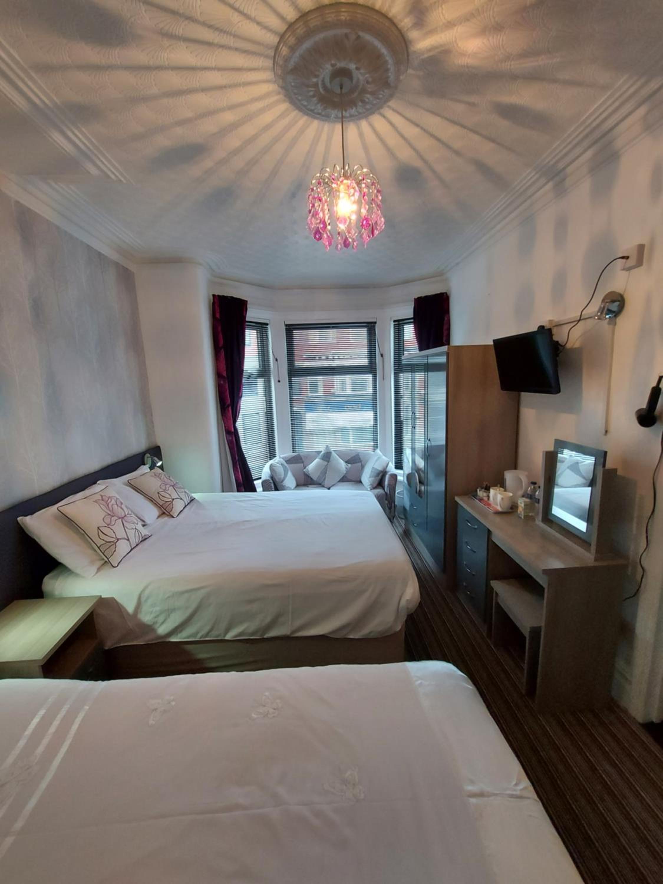 Triple Room - Photo 1
