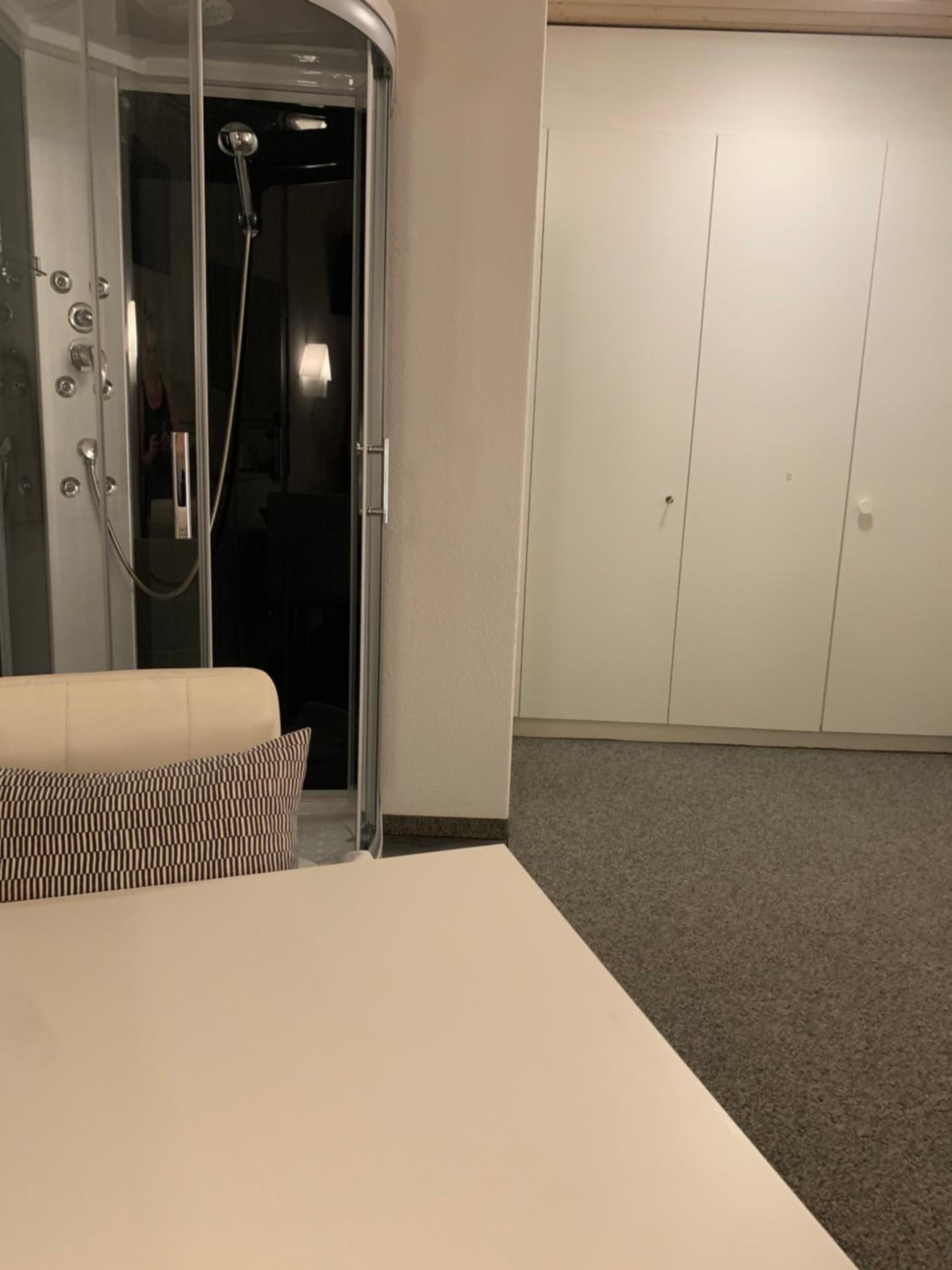 One-Bedroom Apartment - Photo 13