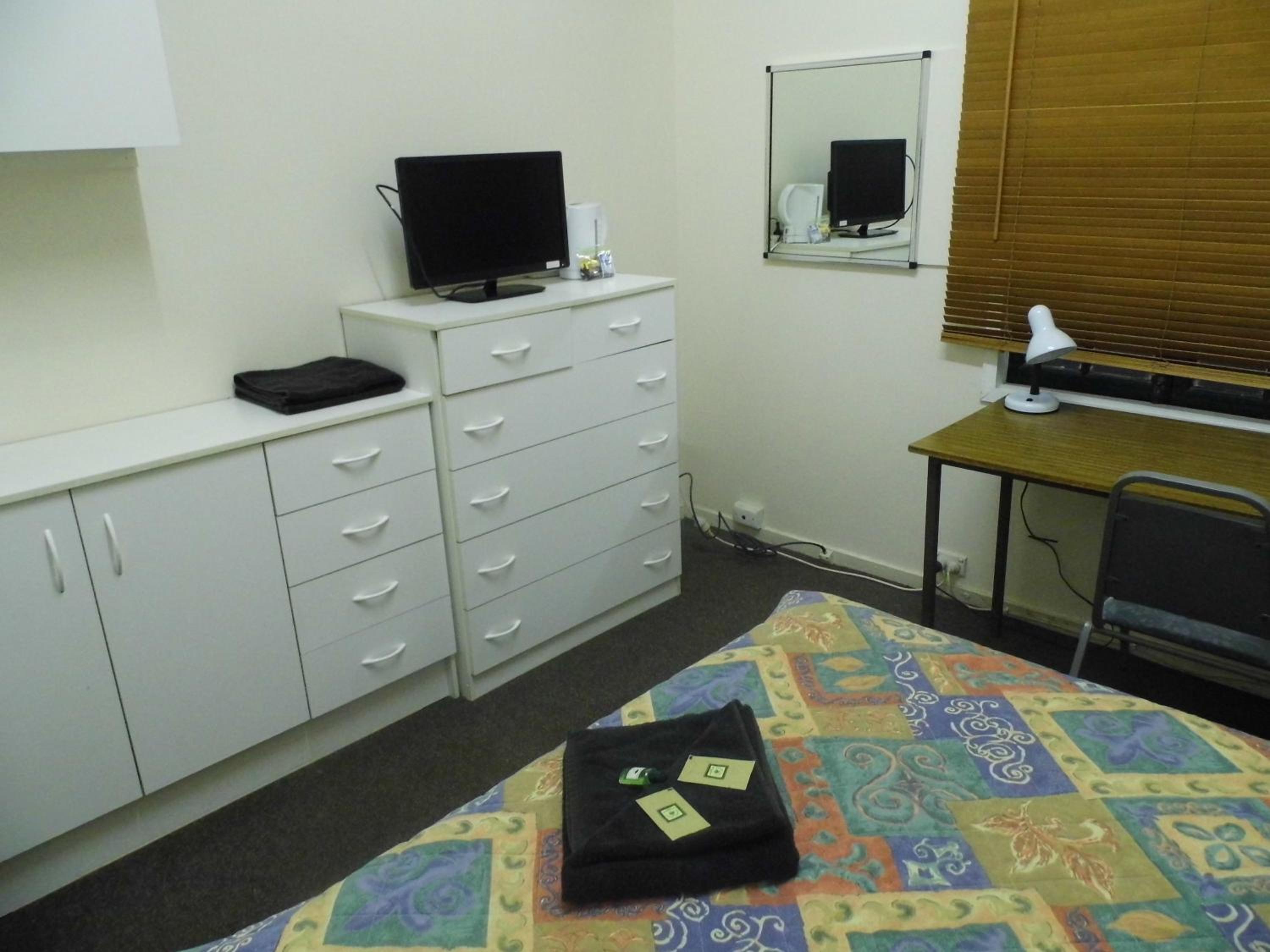 Single Room with Shared Bathroom