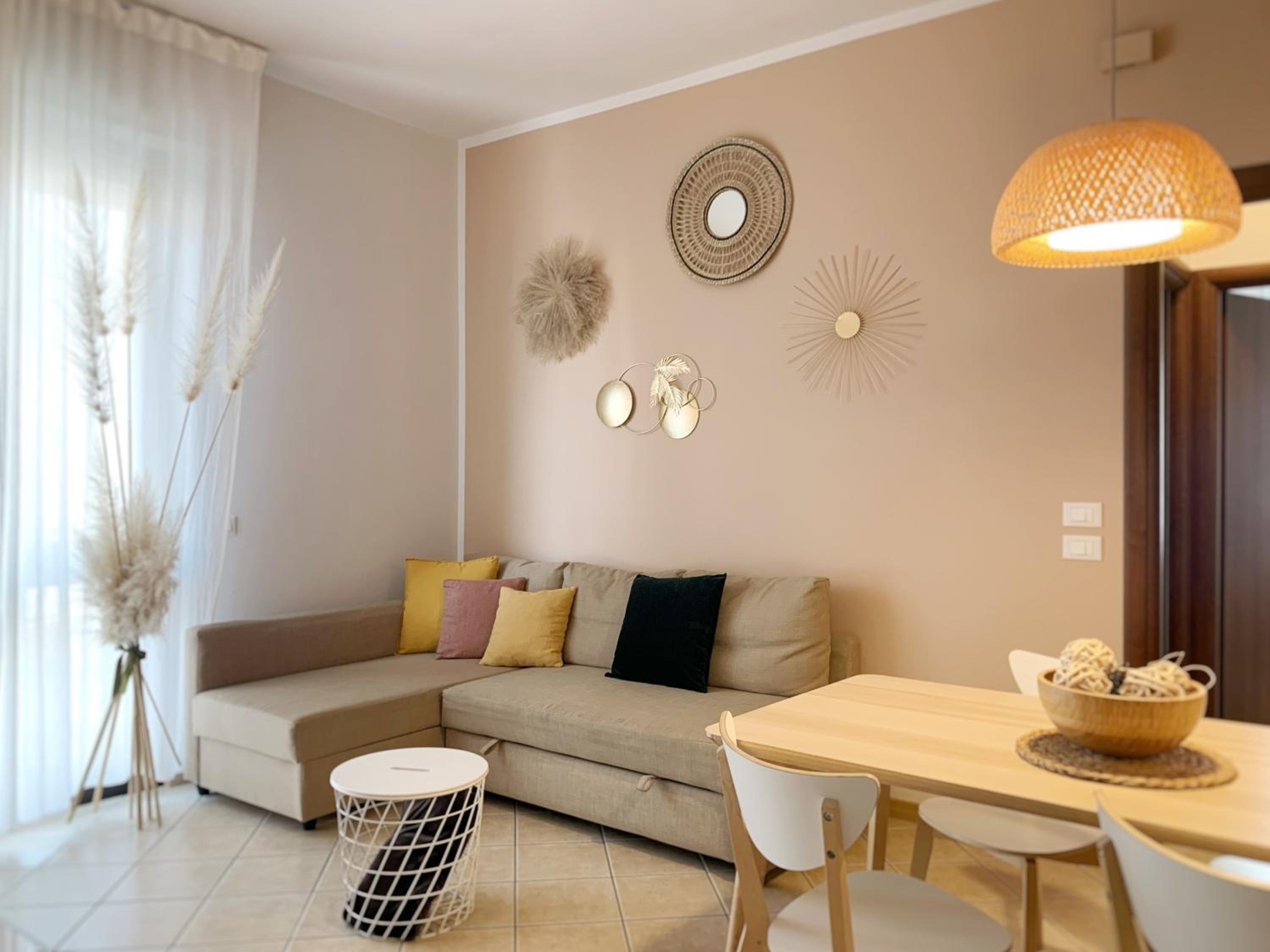 Apartment with Balcony photo 2