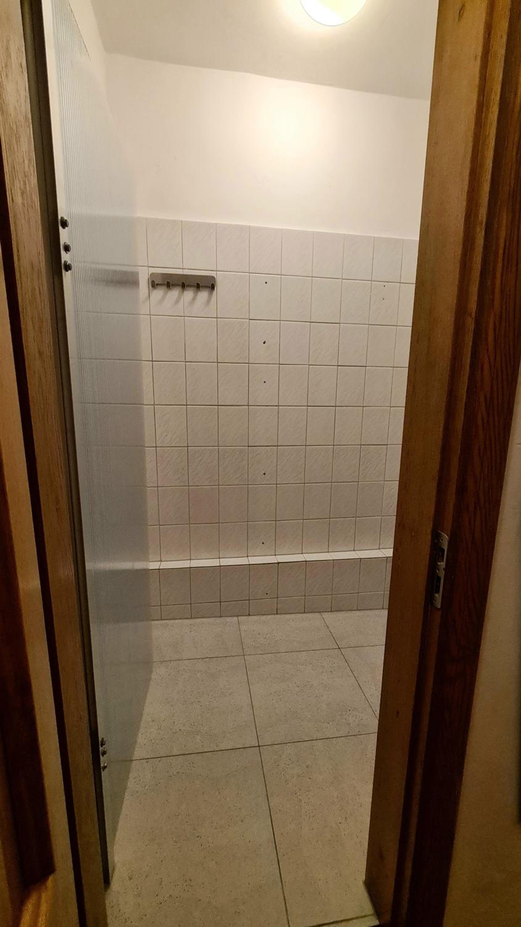 Double Room with Private Bathroom - Photo 5