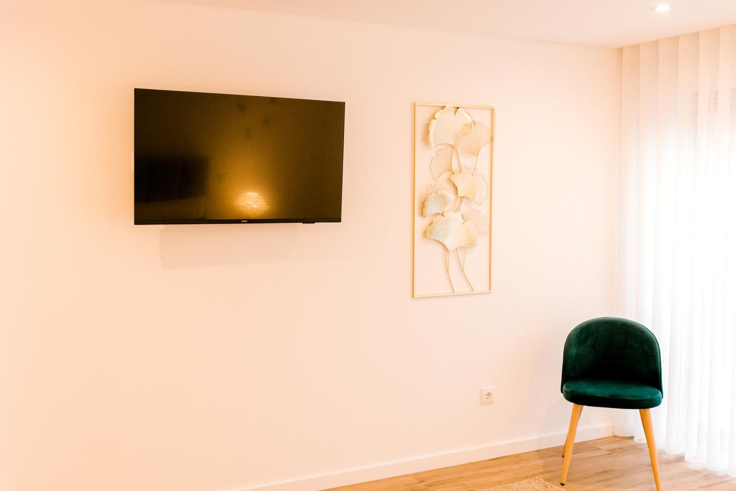 One-Bedroom Apartment photo 3