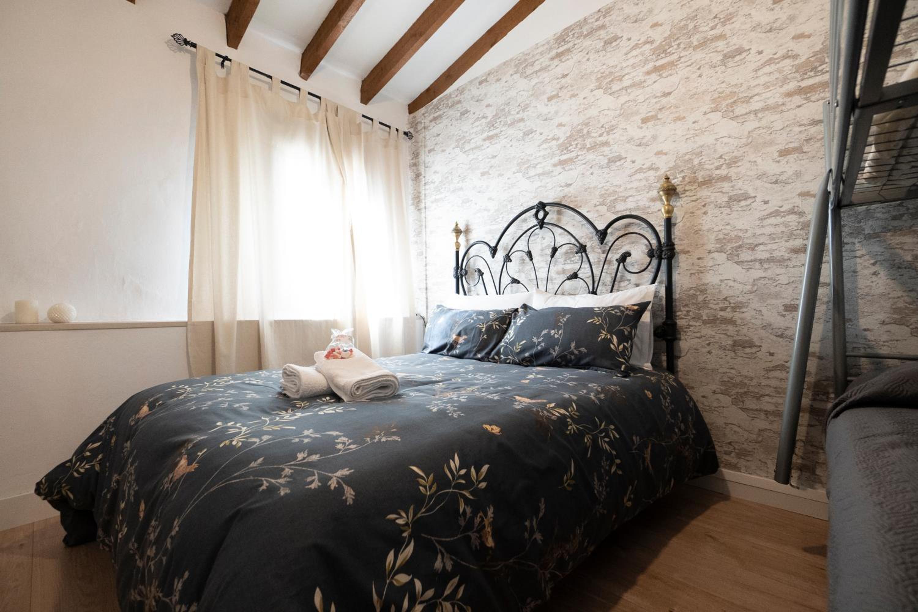 Casa de cuatro habitaciones