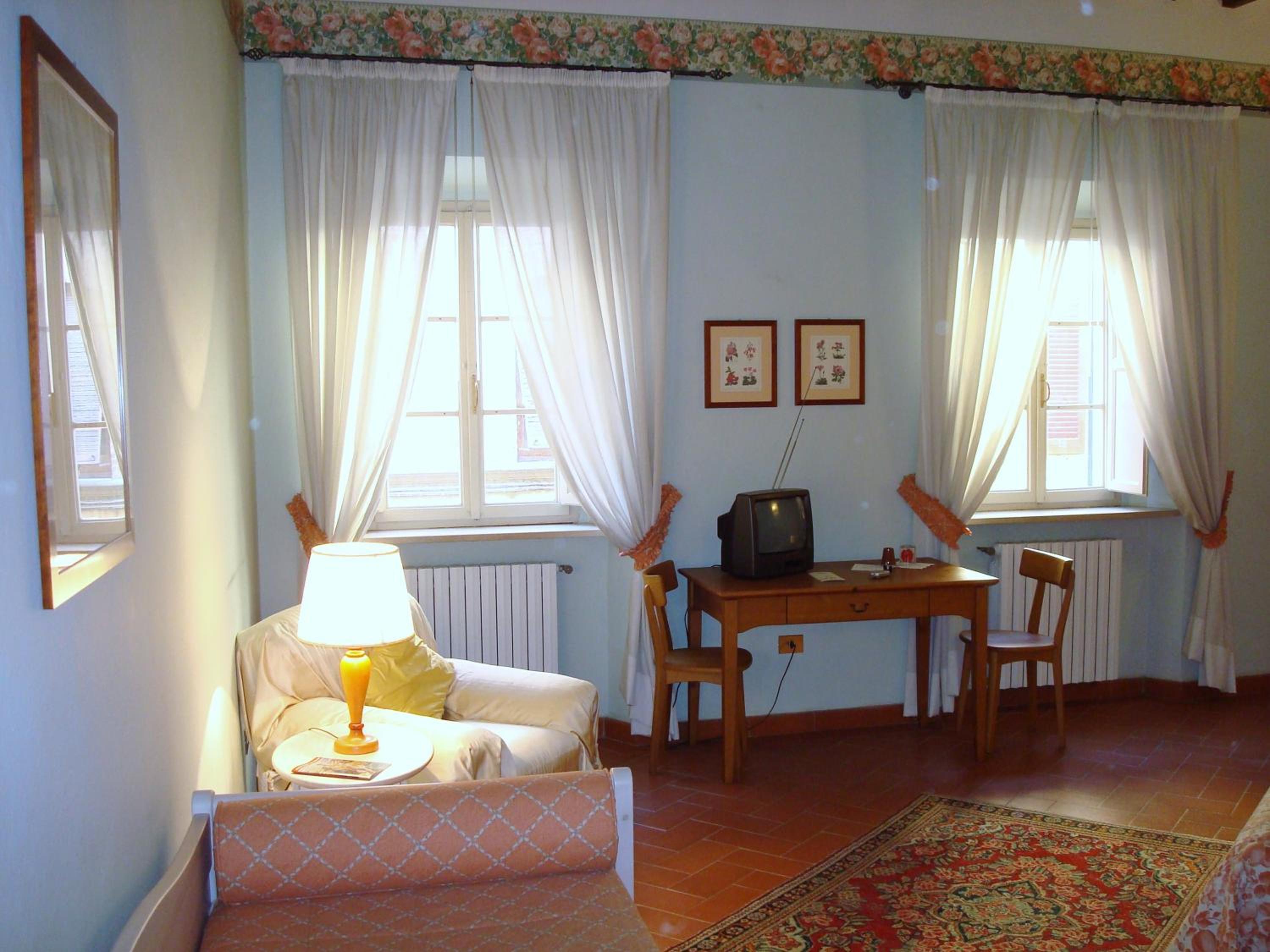 Quadruple Room with Shared Bathroom - Green Room photo 2