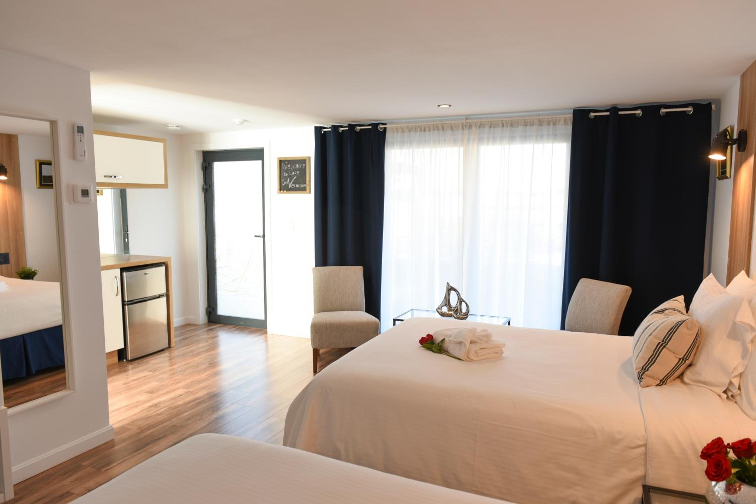 Deluxe Double Room photo 2