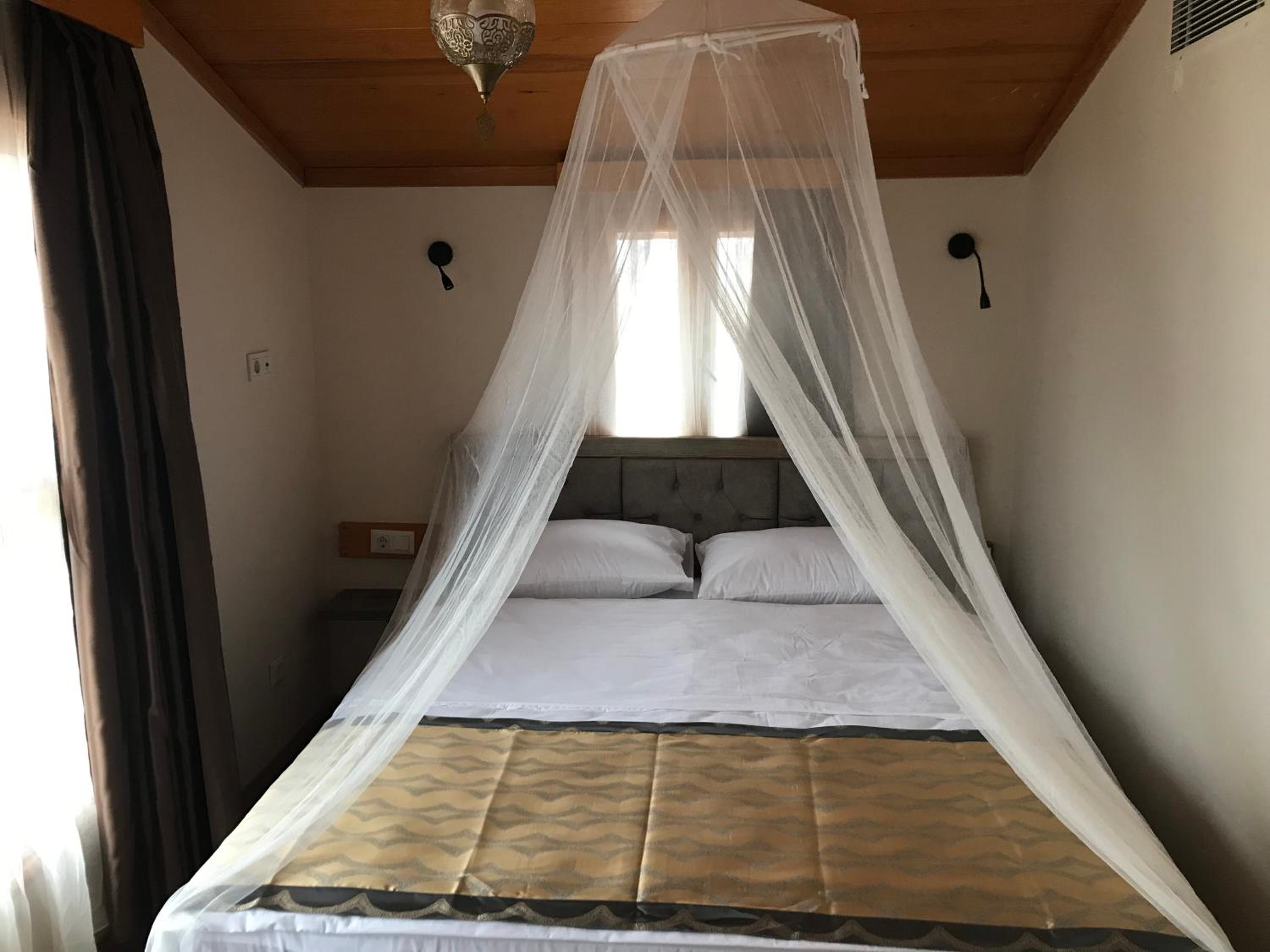 Deluxe Queen Room photo 1